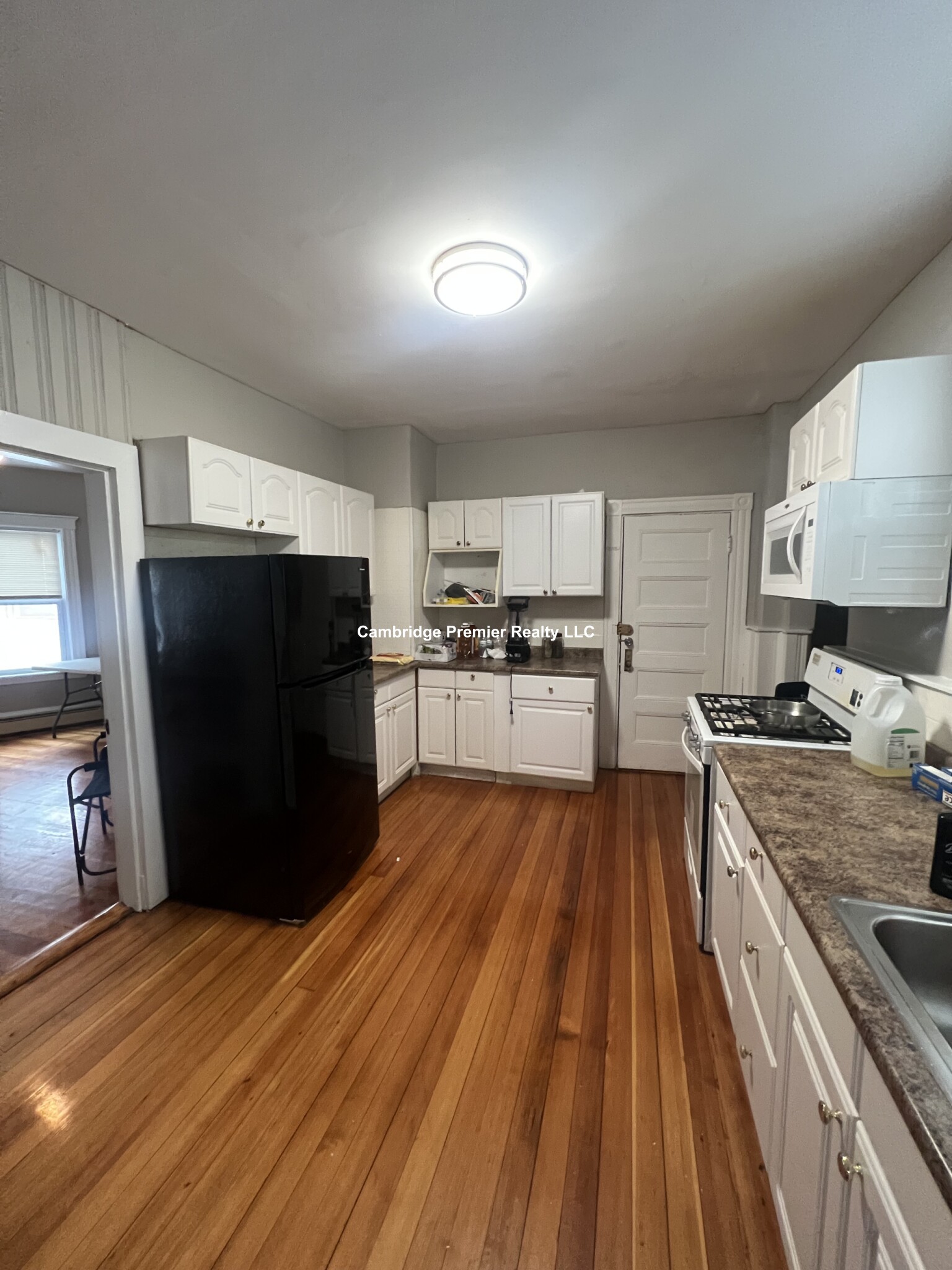 18 Gilmore St, Everett