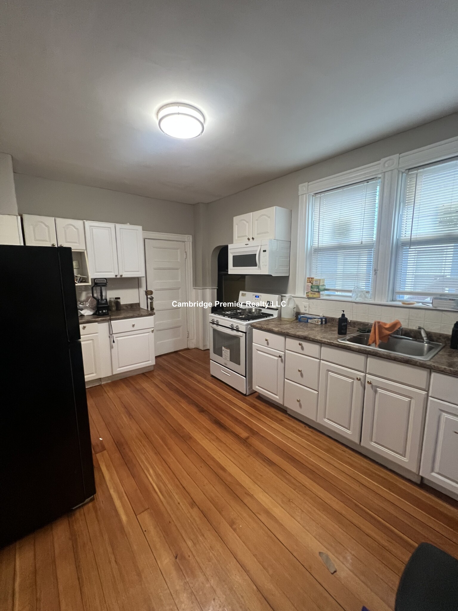 18 Gilmore St, Everett