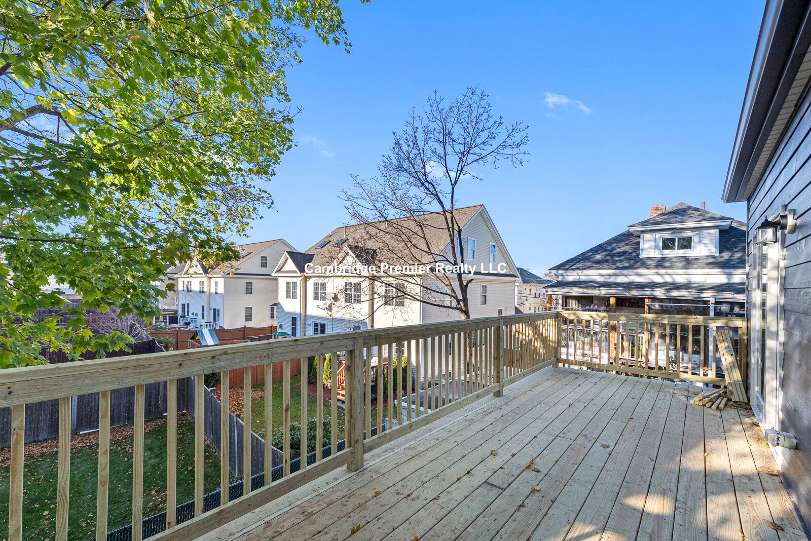 62 Bradbury Ave, Medford