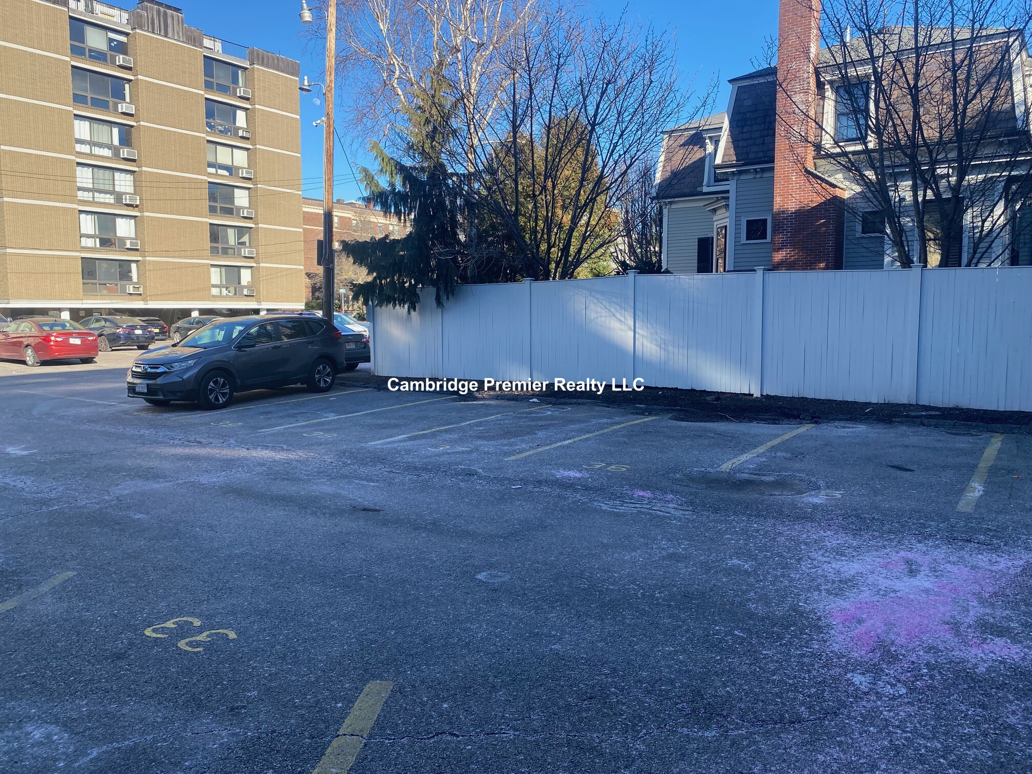 375 Harvard St, Harvard Square