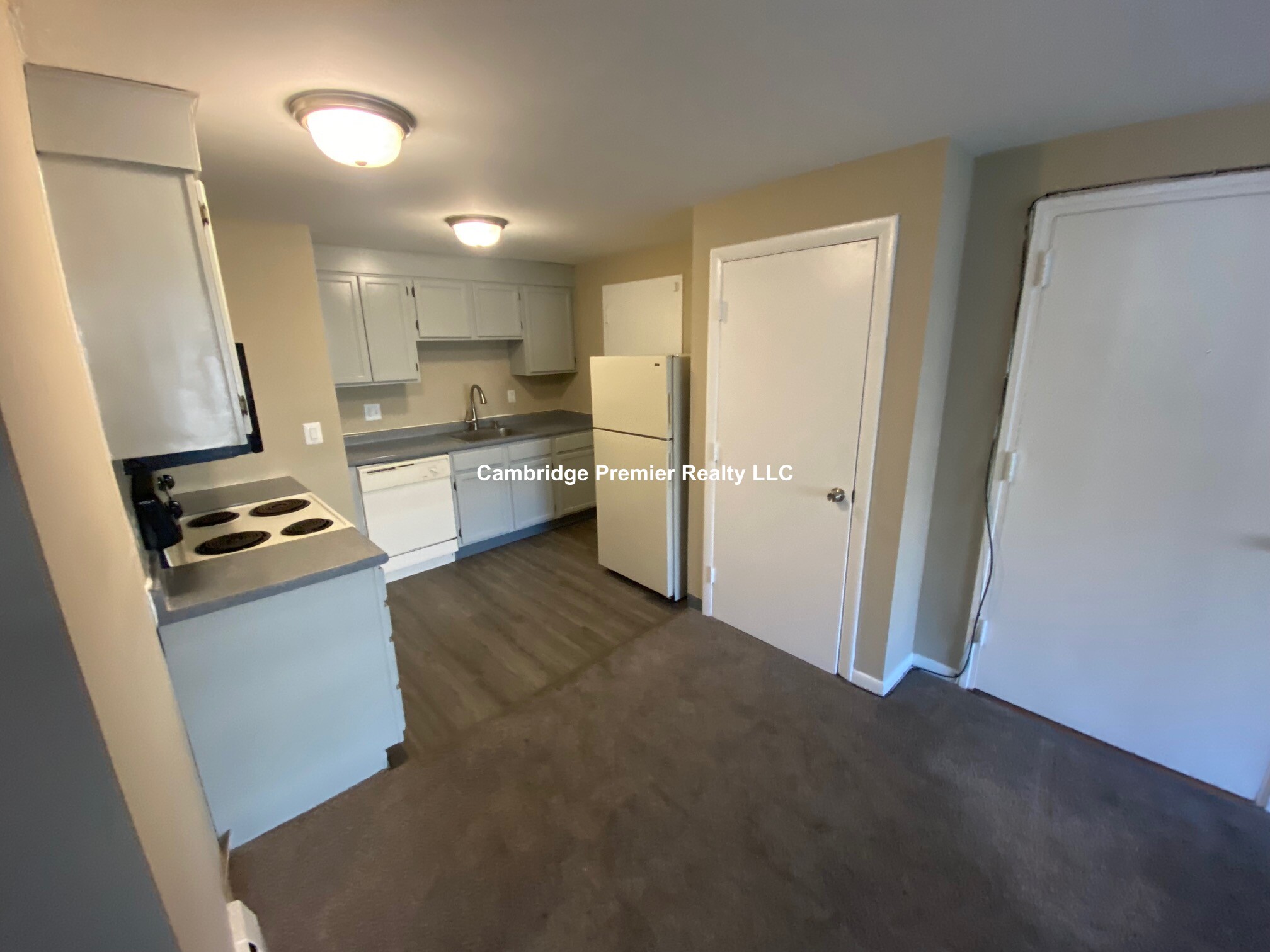 375 Harvard St, Harvard Square