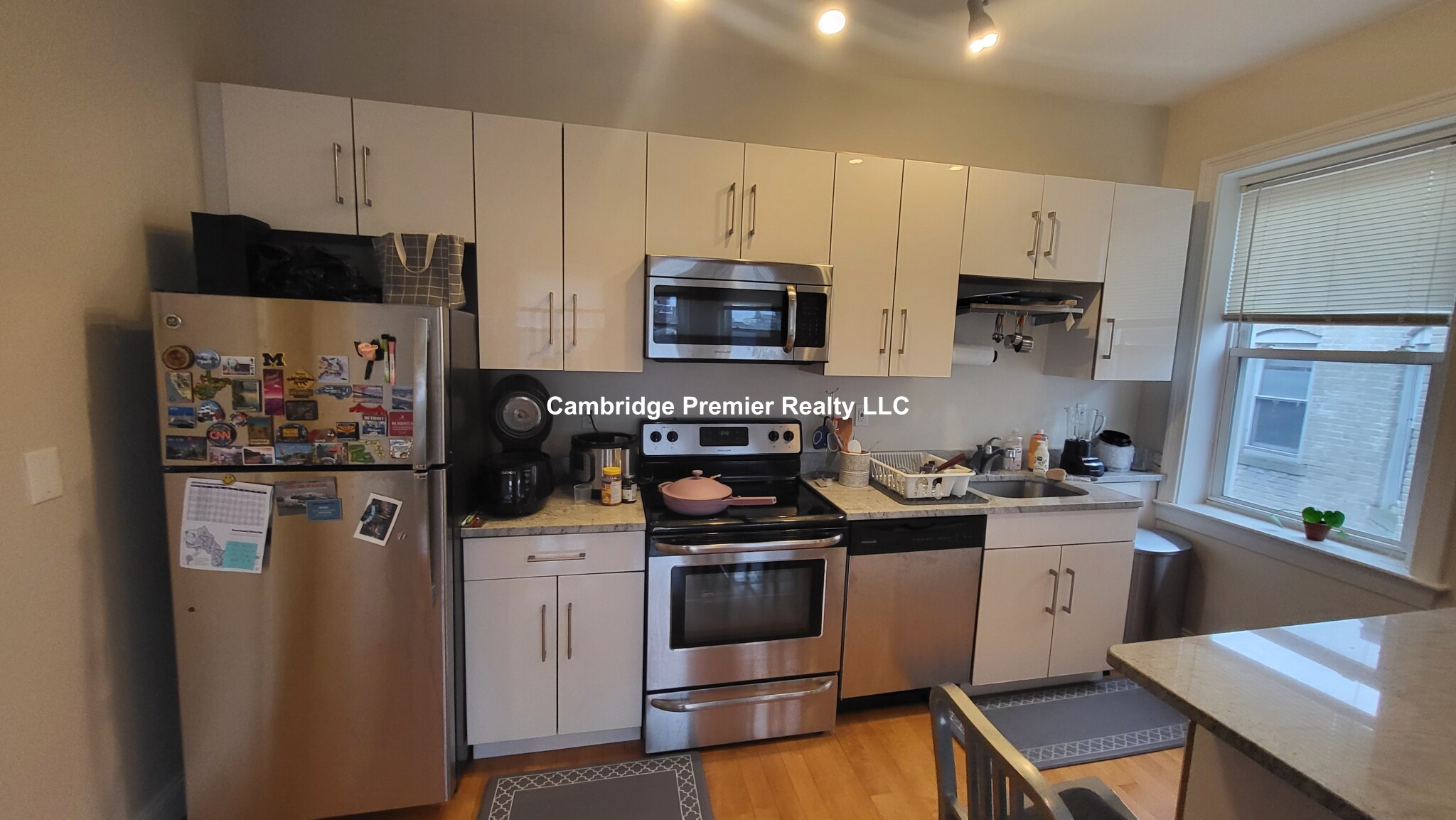 281 Harvard St, Mid-Cambridge
