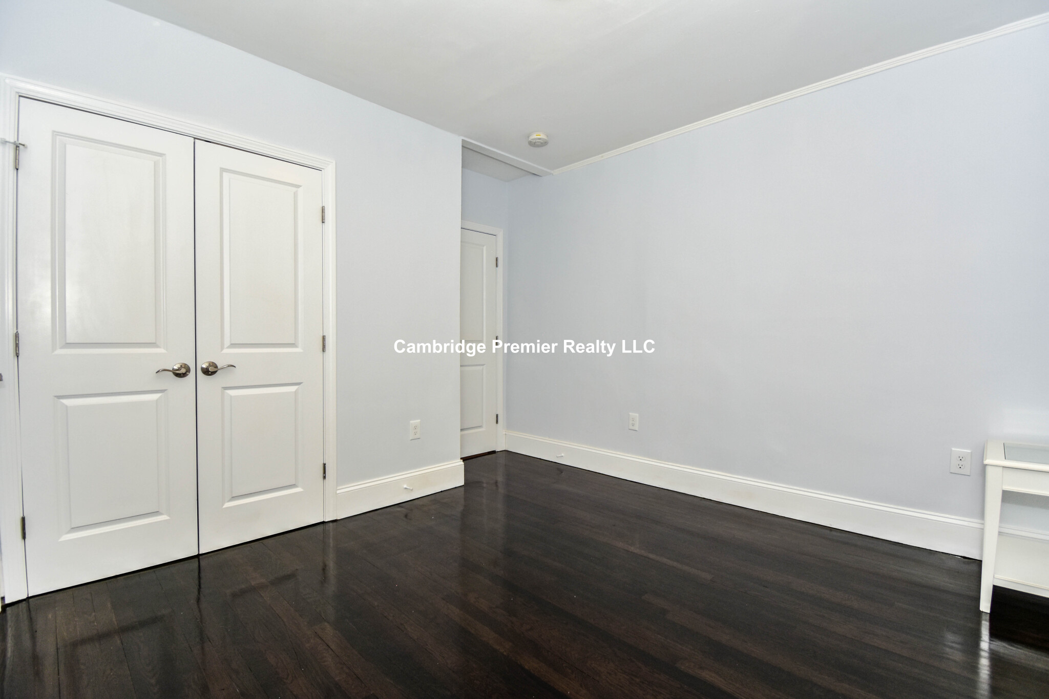 27 Wood St, Neighborhood Nine