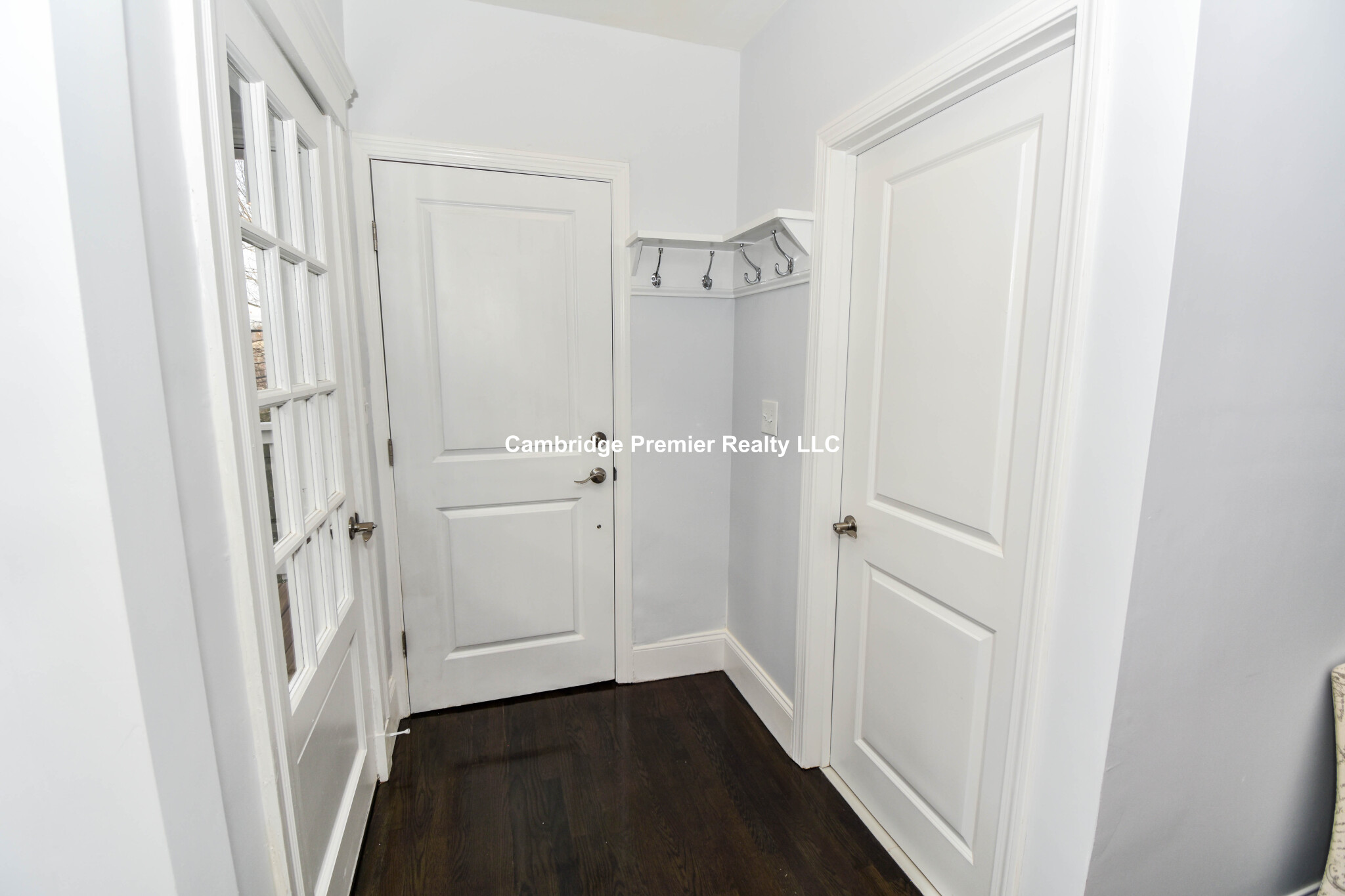 27 Wood St, Neighborhood Nine