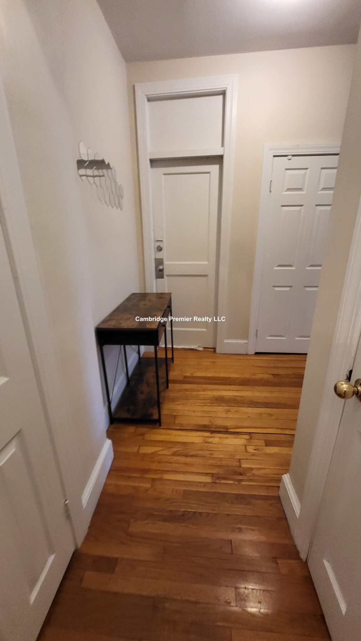 281 Harvard St, Mid-Cambridge