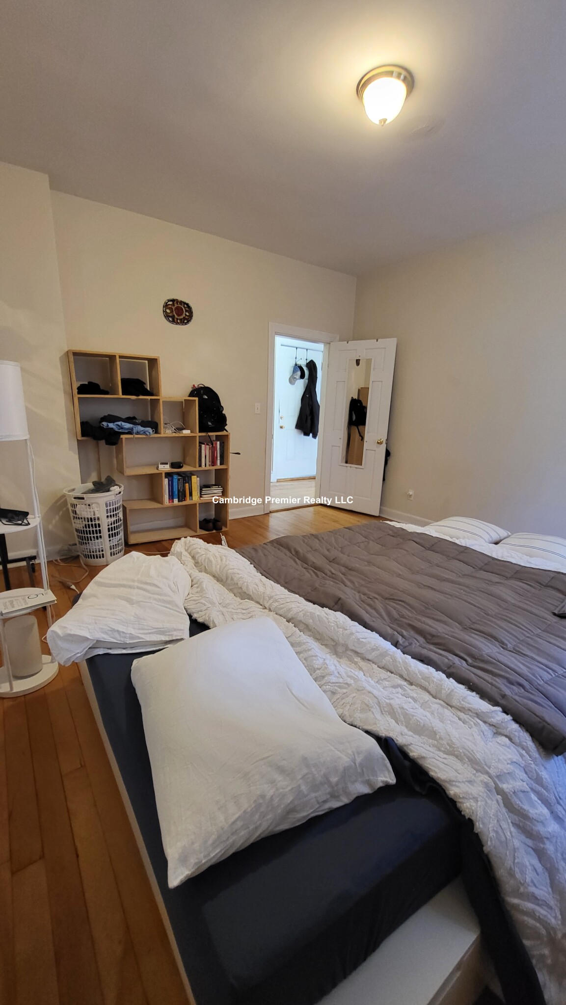 281 Harvard St, Mid-Cambridge