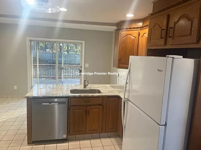 58 Perry Ave, Lynnfield