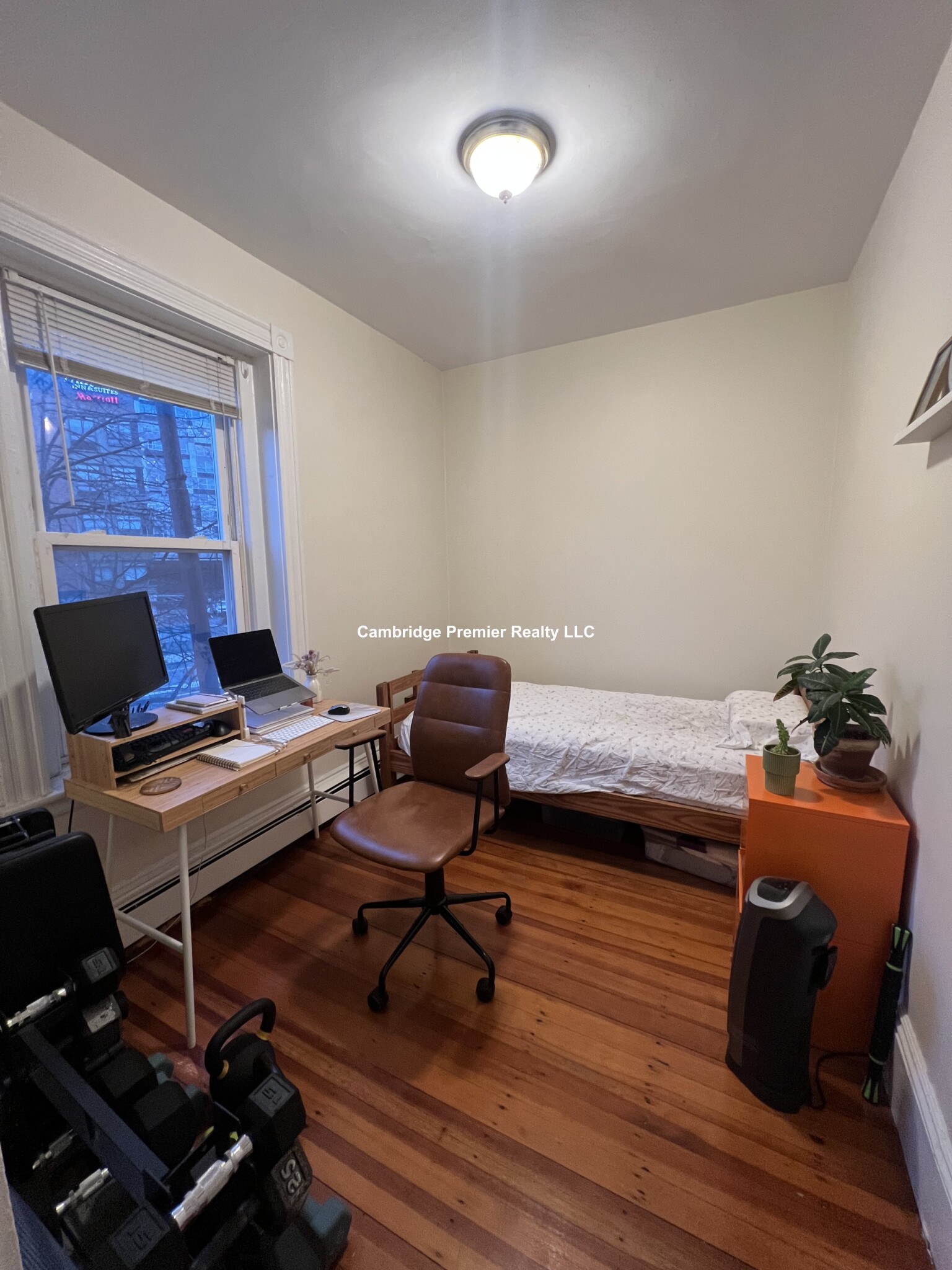 10 Winter St, East Cambridge