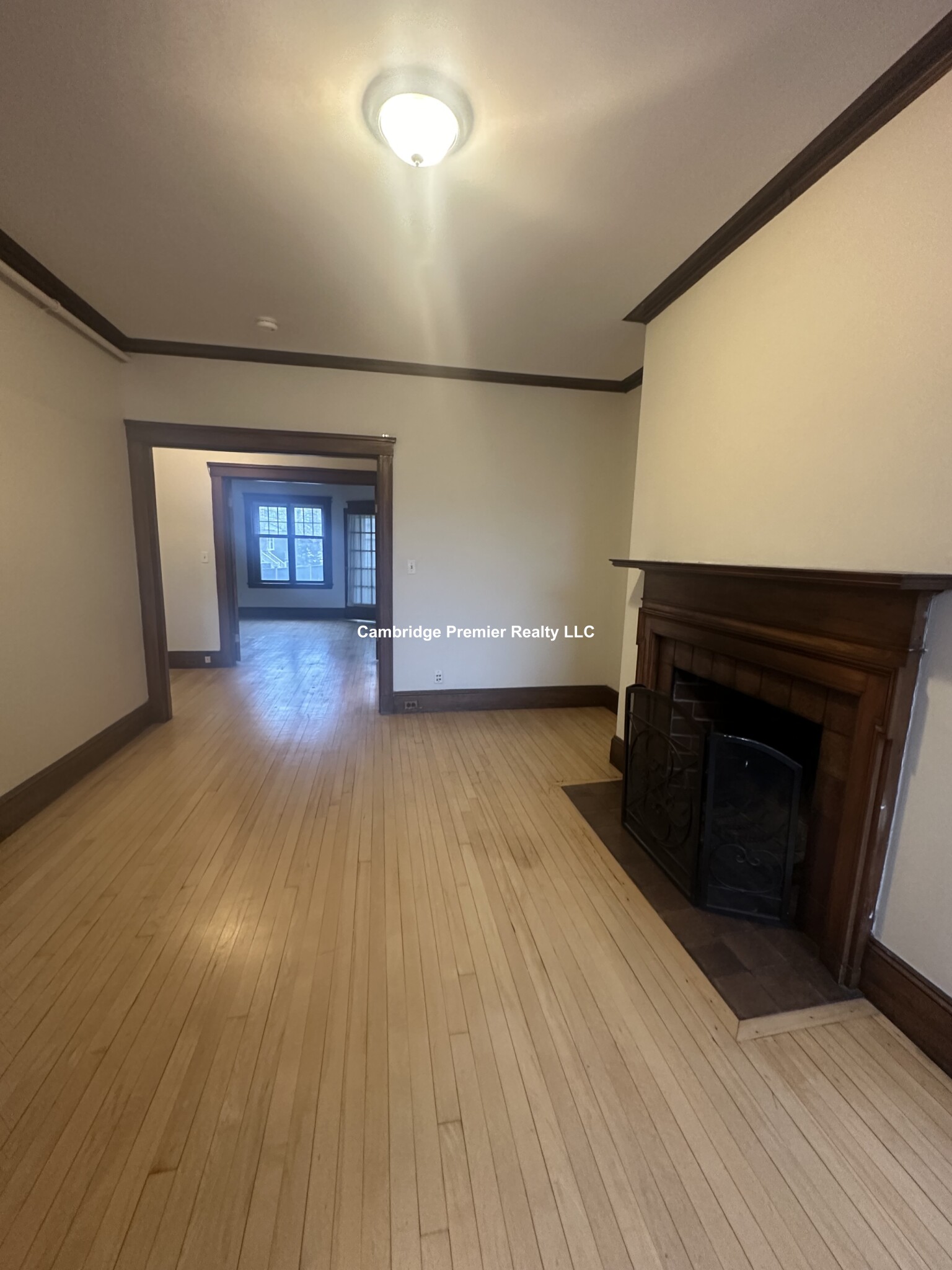 5 Linnaean St, Neighborhood Nine