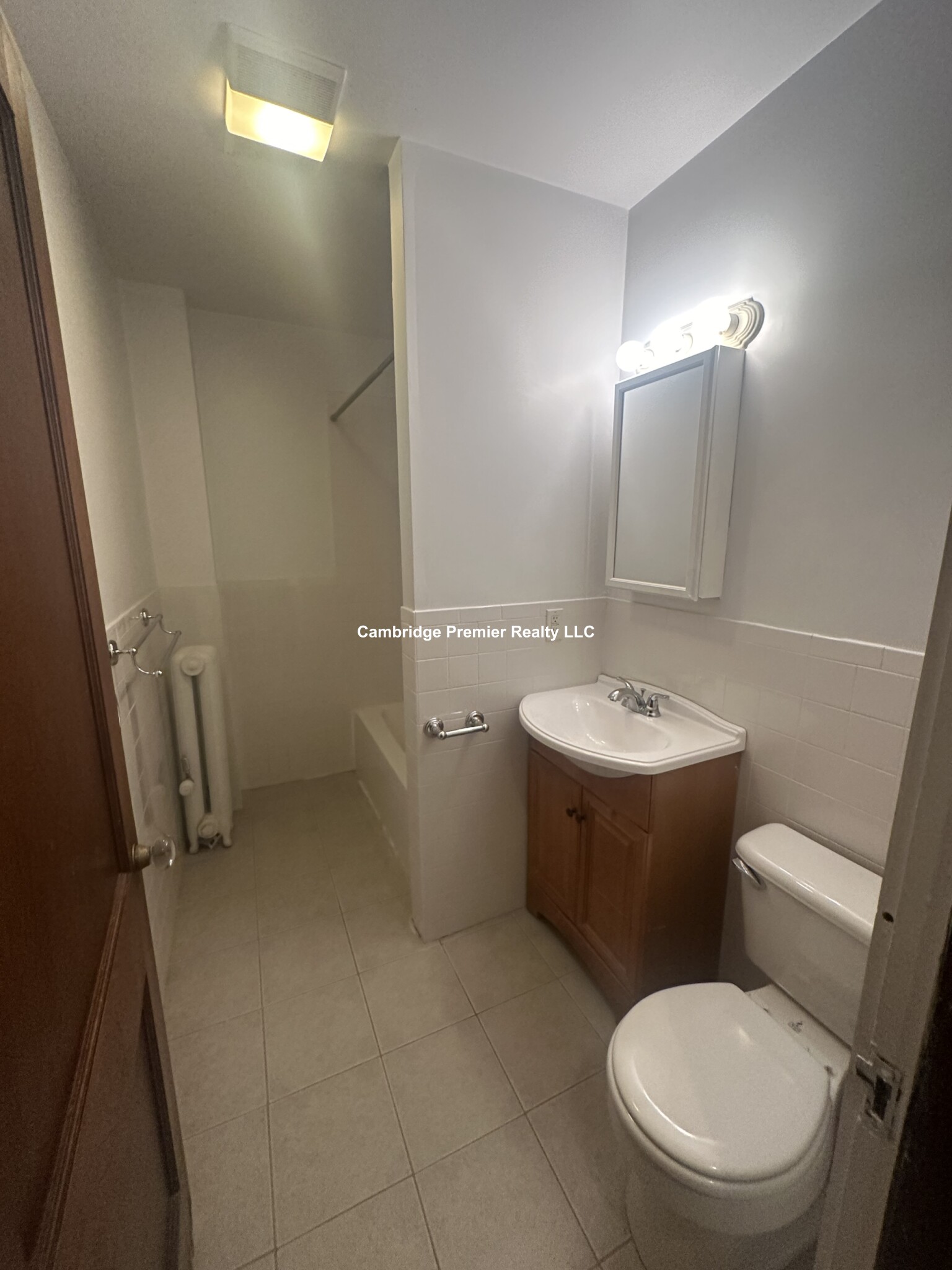 5 Linnaean St, Neighborhood Nine