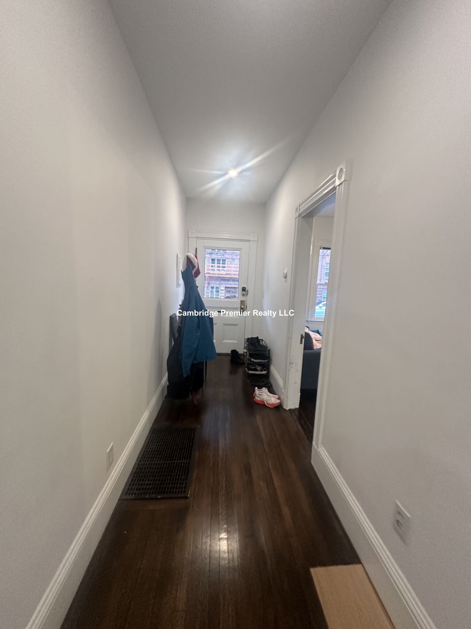 35 Highland Ave, Mid-Cambridge