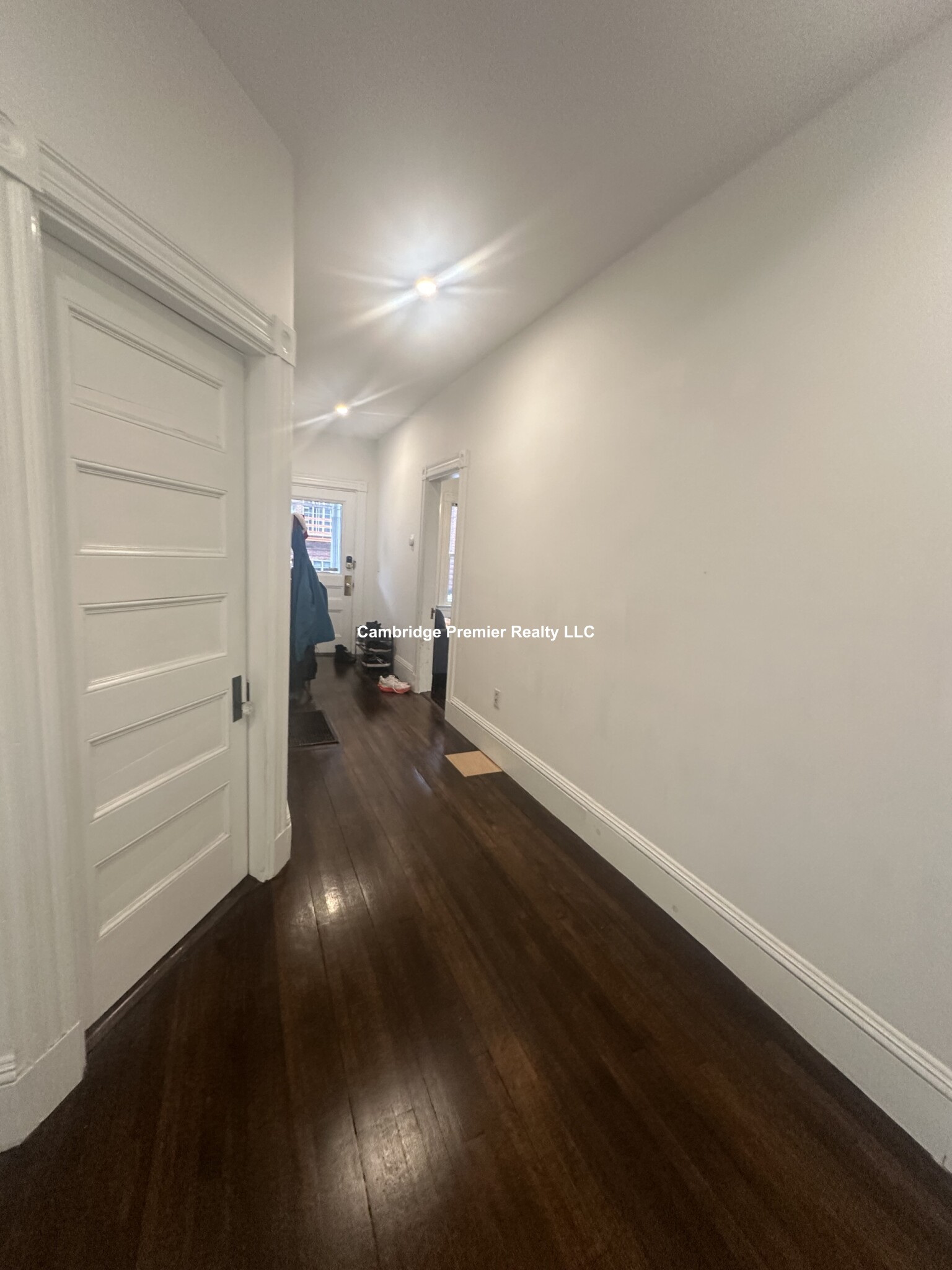 35 Highland Ave, Mid-Cambridge