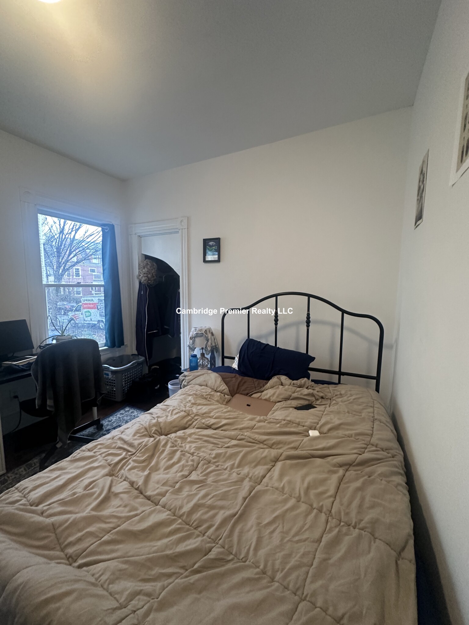 35 Highland Ave, Mid-Cambridge