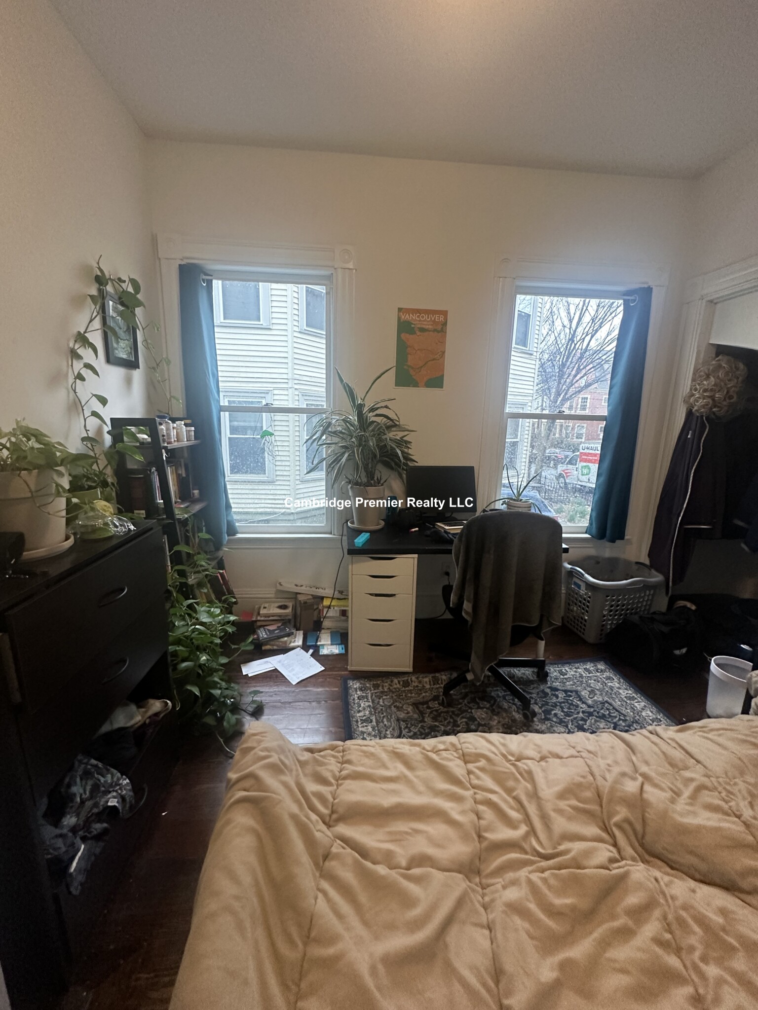 35 Highland Ave, Mid-Cambridge