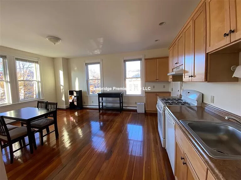 34 Chatham St, Mid-Cambridge