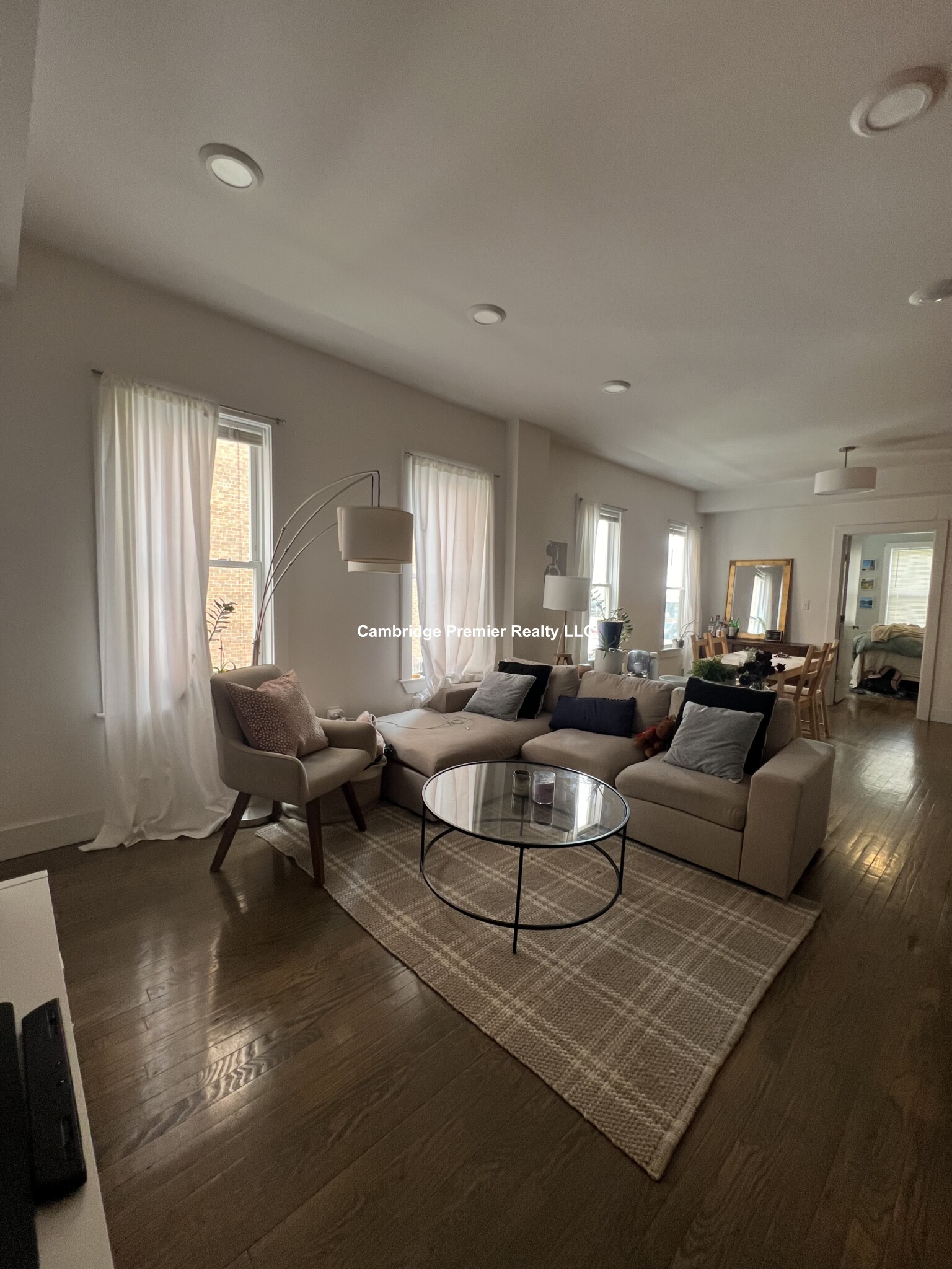 272 Beacon St, Ward Two