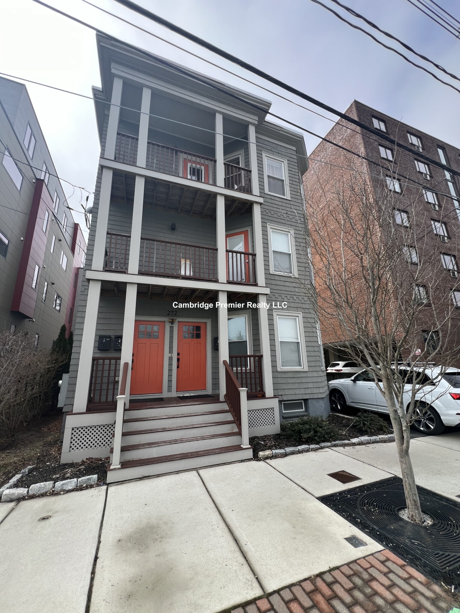 272 Beacon St, Ward Two