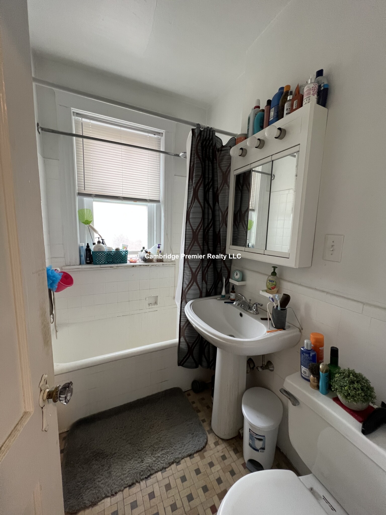 30 Langdon St, Neighborhood Nine