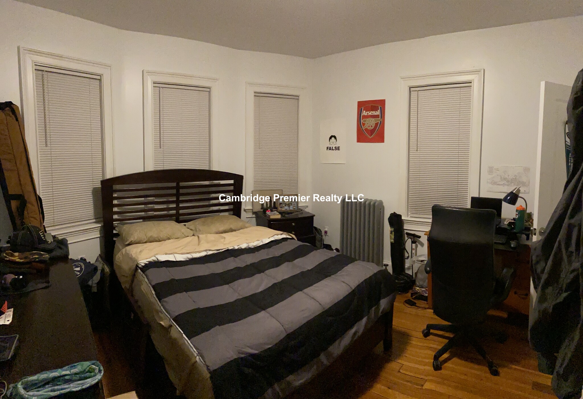 122 Columbia St, The Port