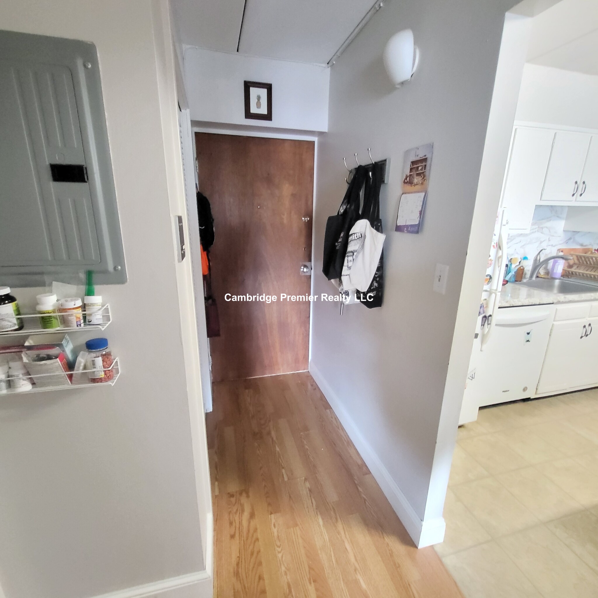 284 Harvard St, Mid-Cambridge