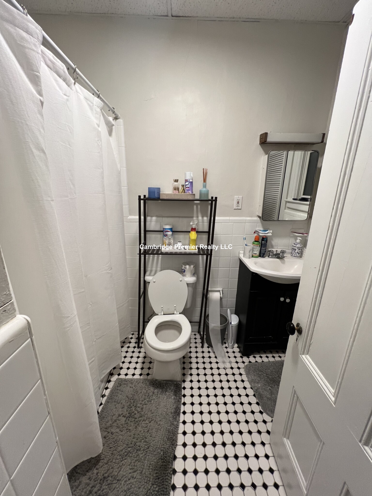 891 Massachusetts Ave, Central Square