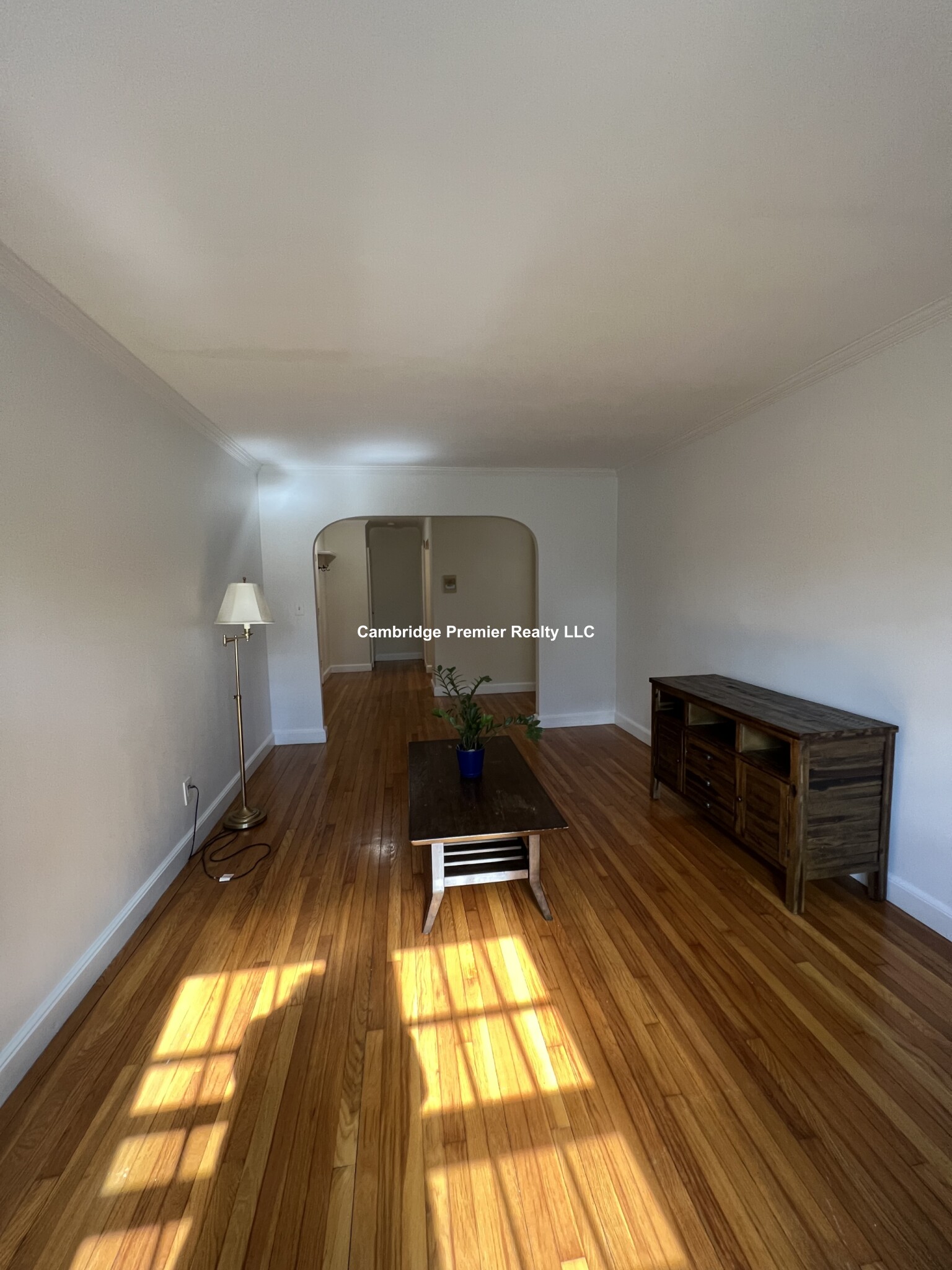 14 Presidents Ln, Quincy
