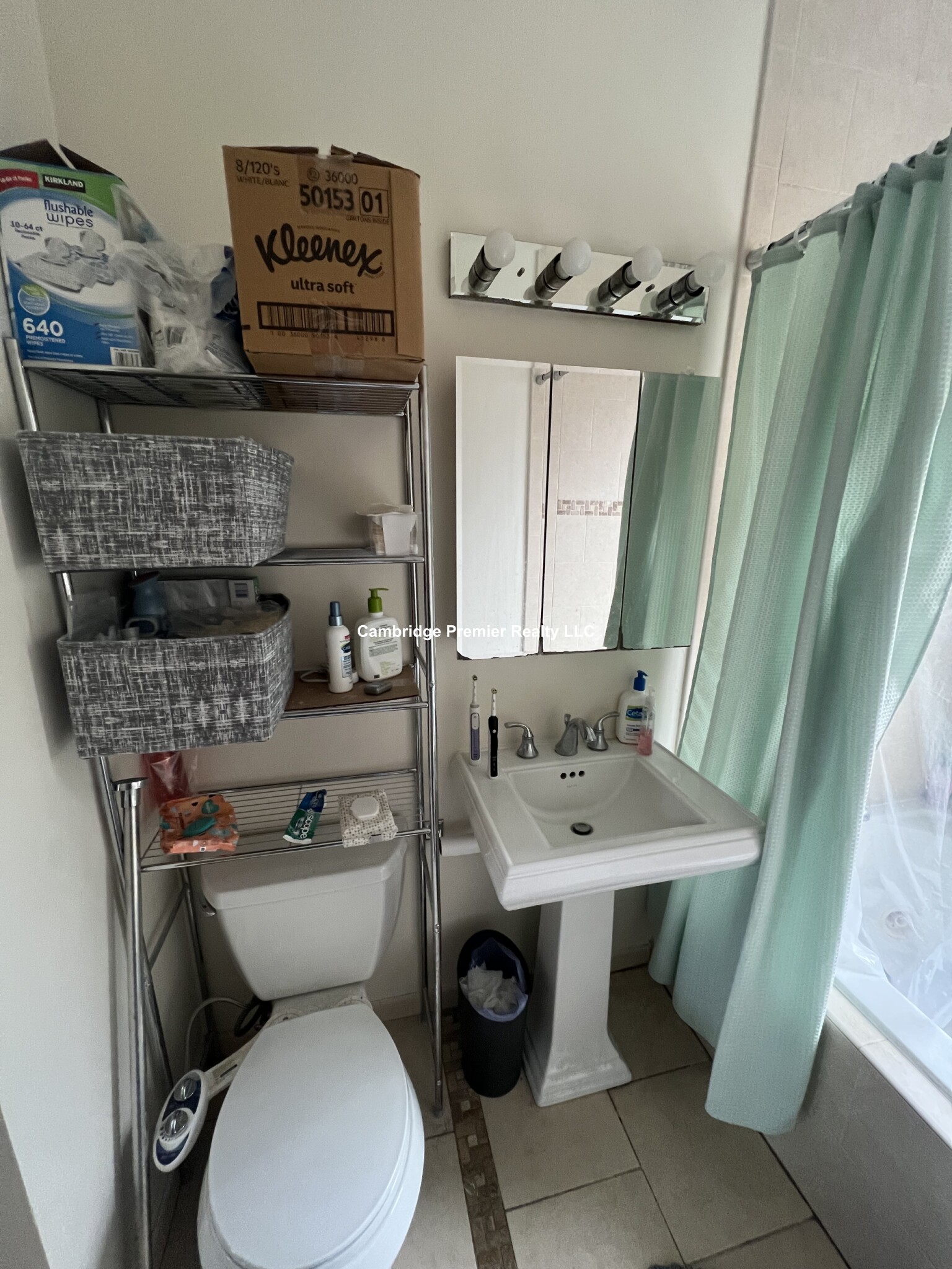 244 River St, Cambridgeport