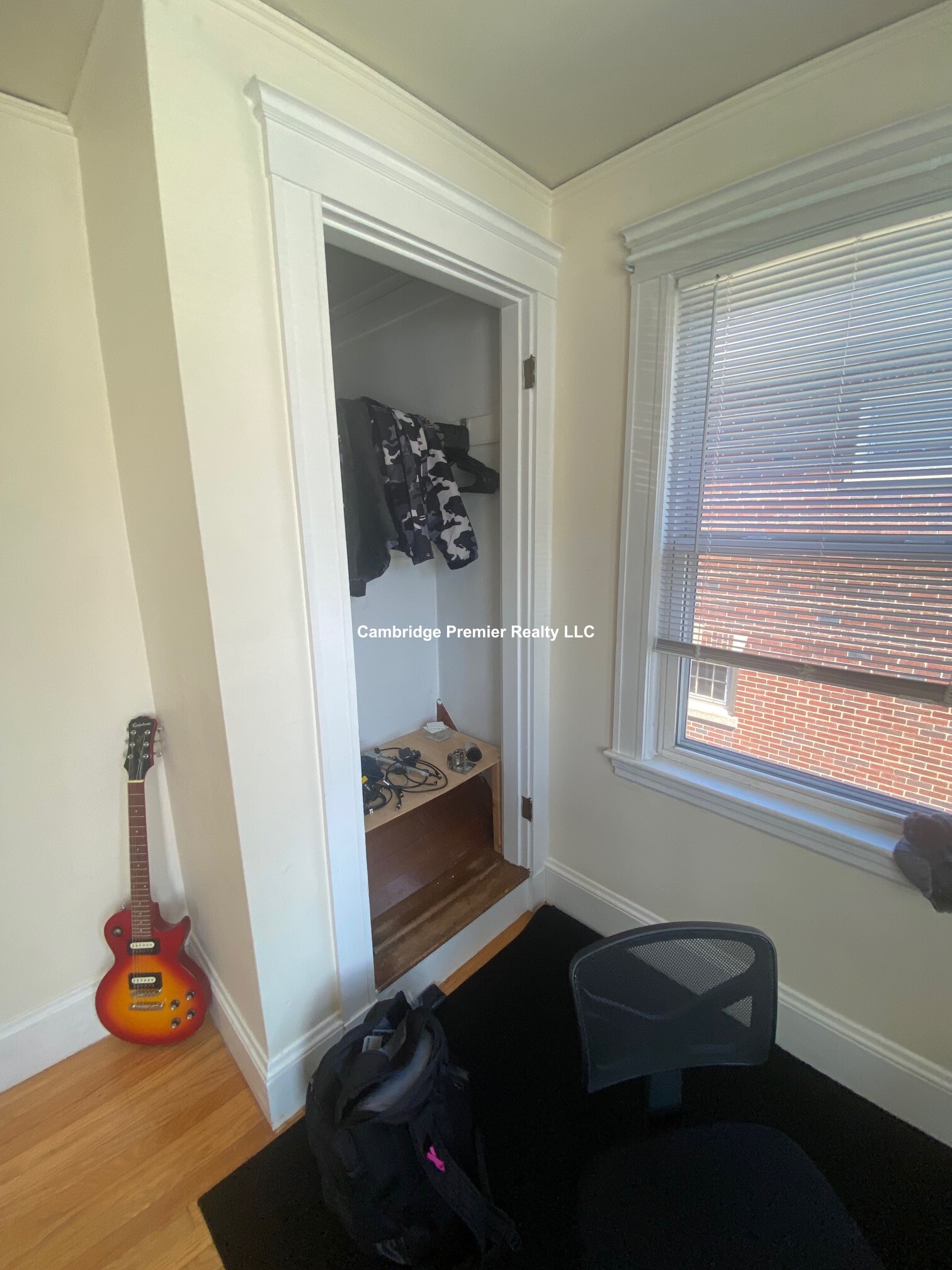 8 Mapleton St, Brighton