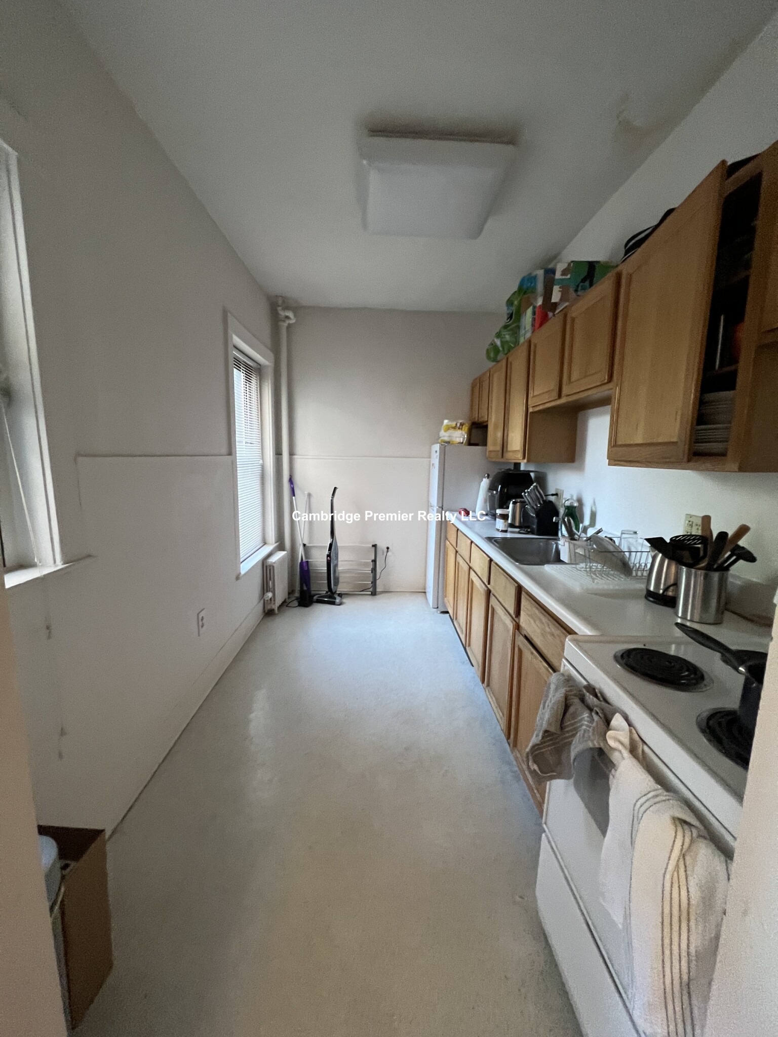 1039 Massachusetts Ave, Harvard Square