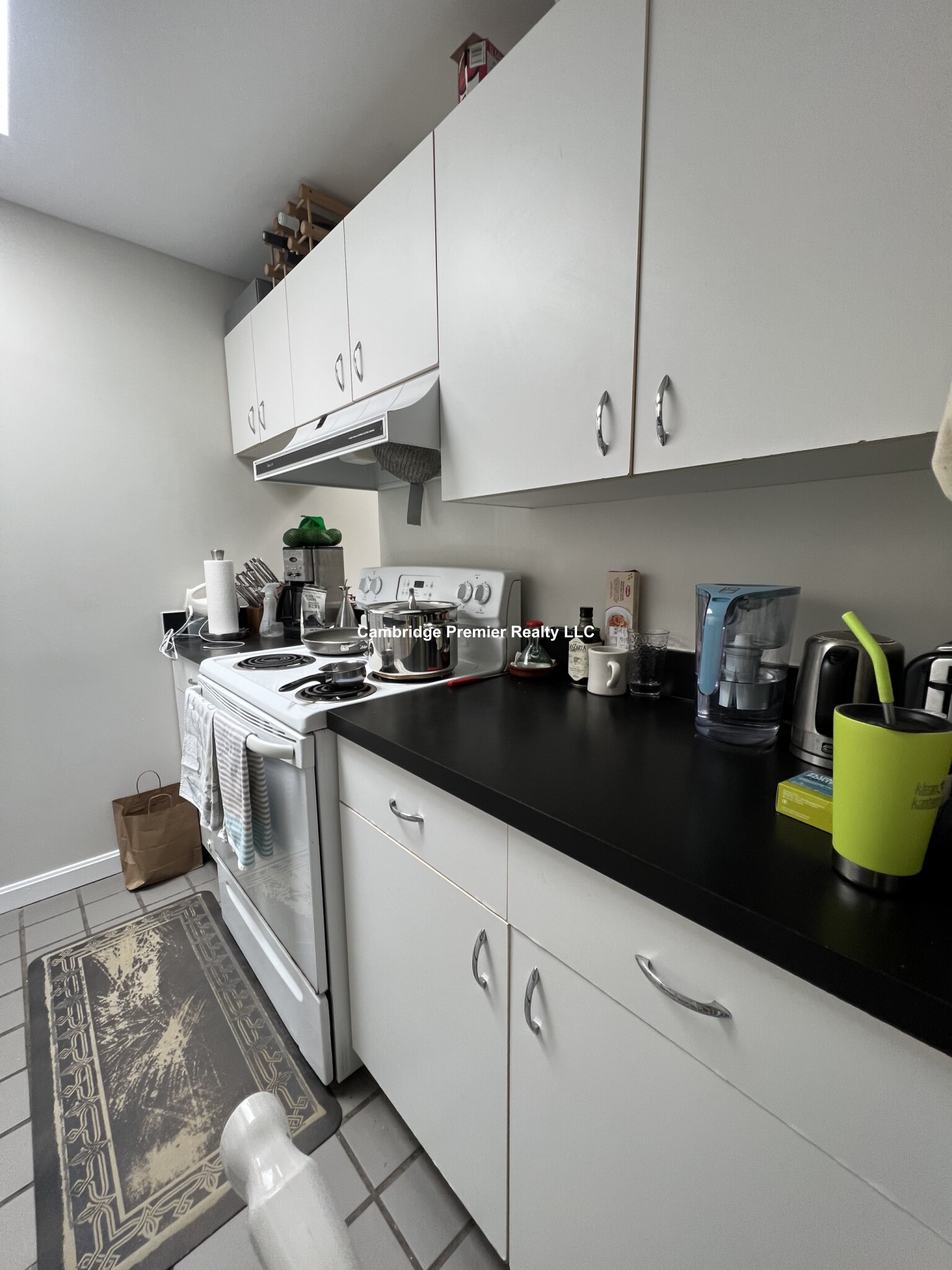 218 Thorndike St, East Cambridge