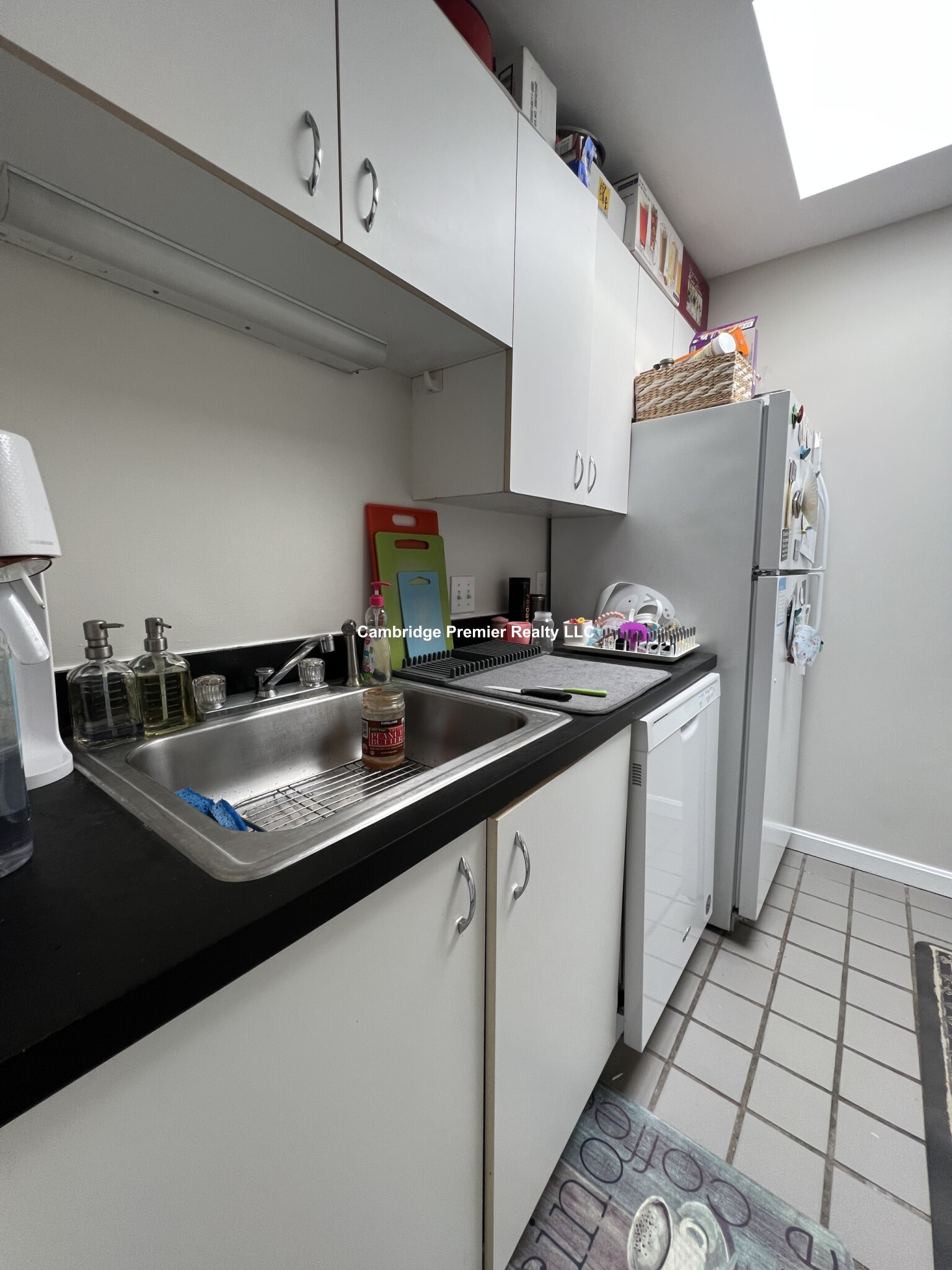 218 Thorndike St, East Cambridge