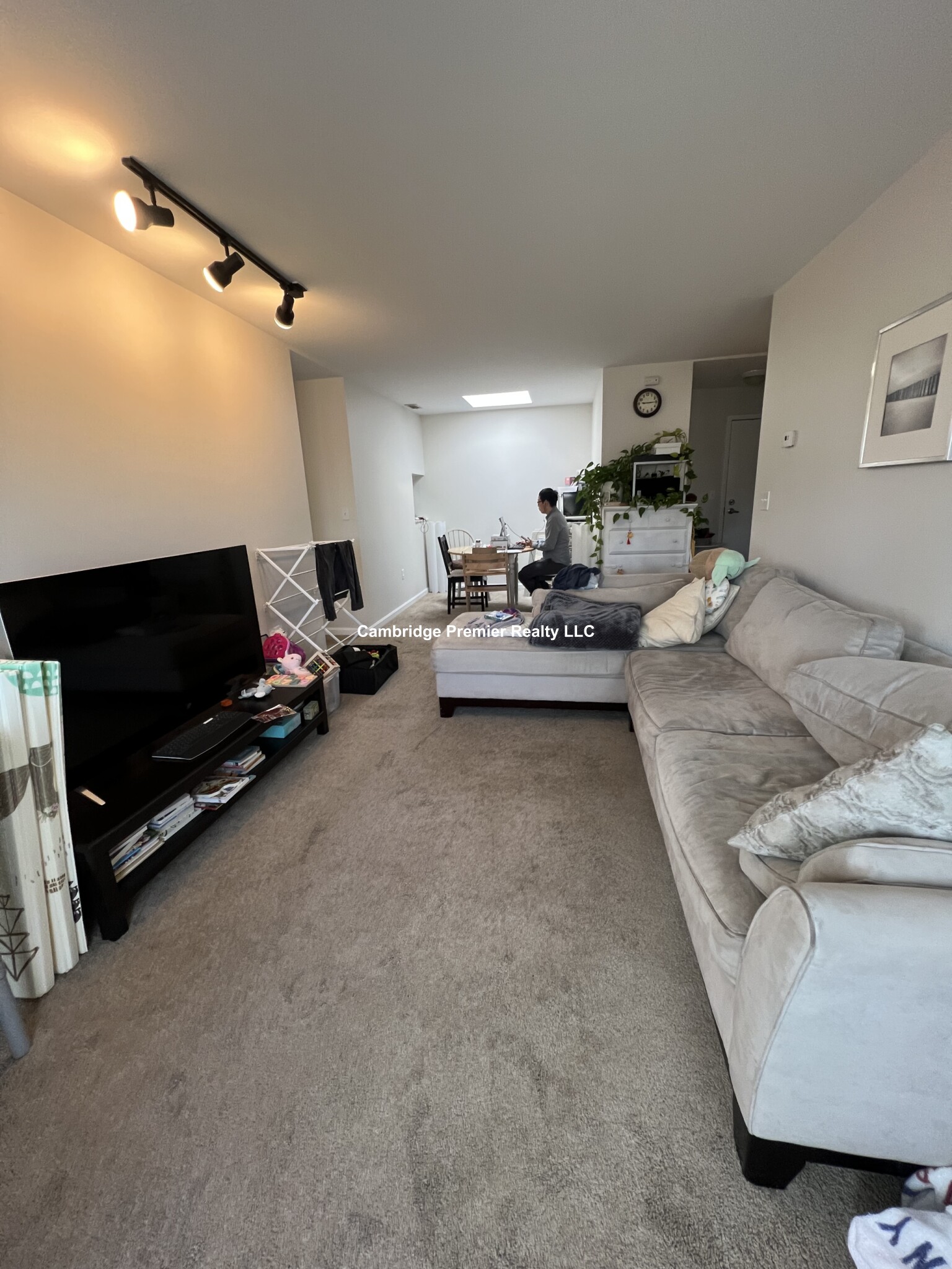 218 Thorndike St, East Cambridge