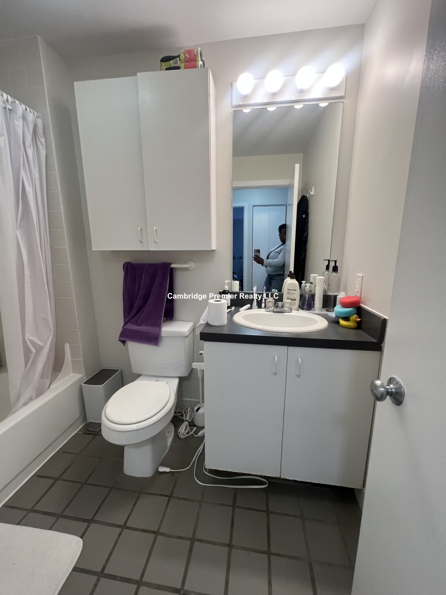 218 Thorndike St, East Cambridge