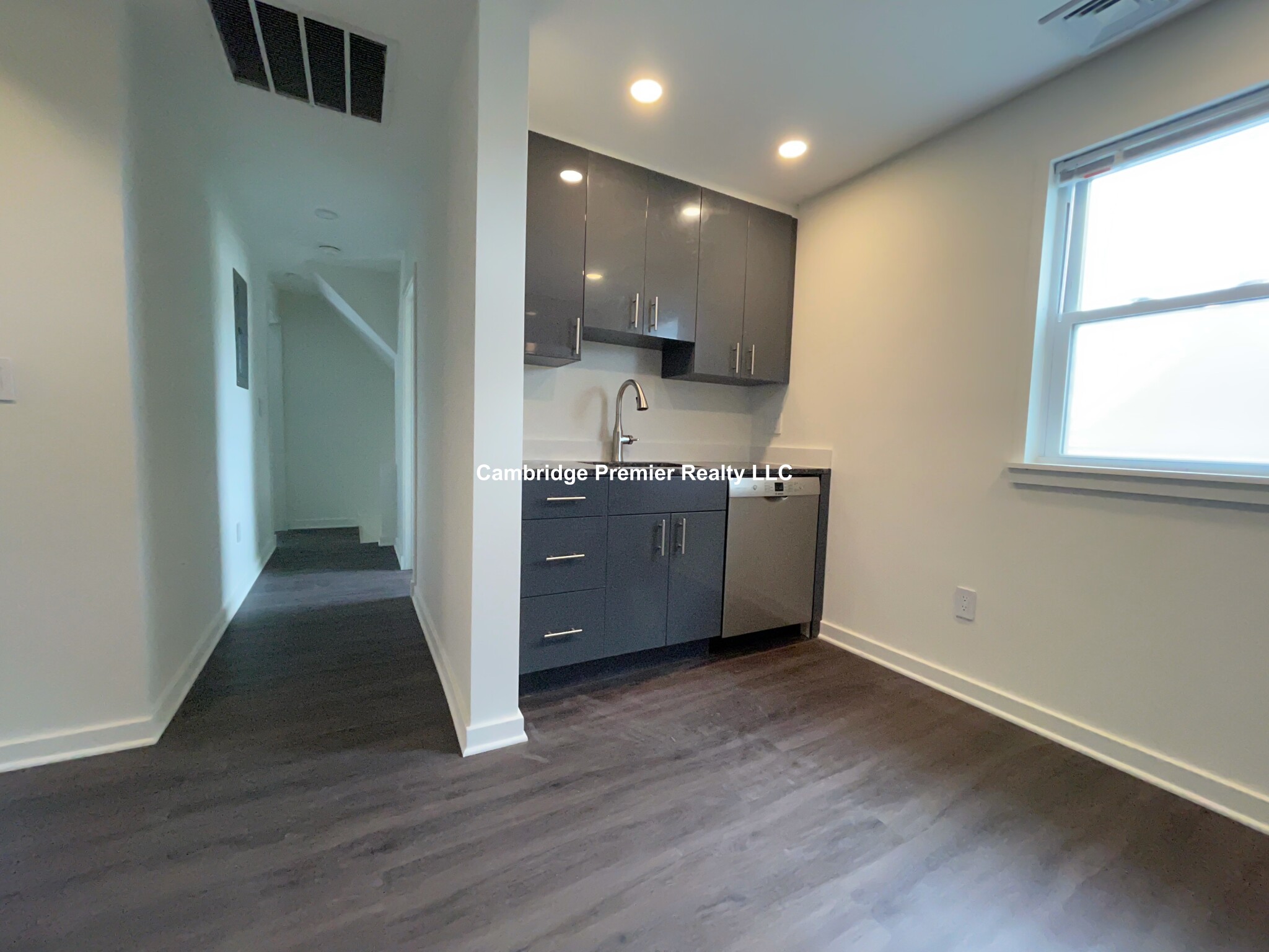 117 Fresh Pond Pkwa, West Cambridge