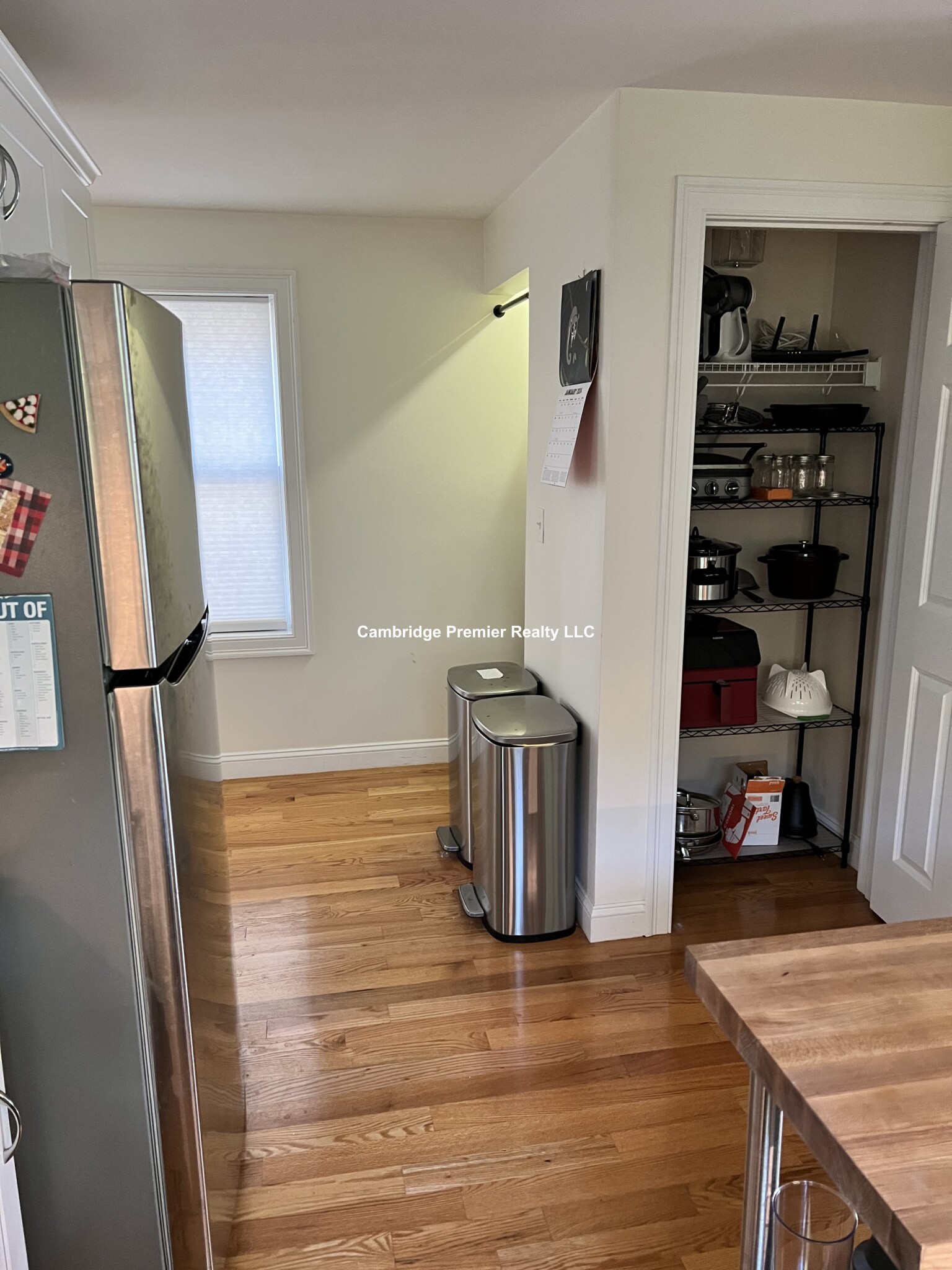 24 Beacon Pl, Ward Two