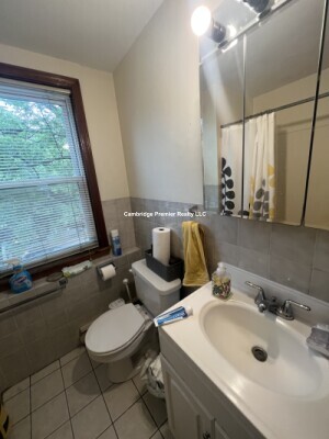 520 Cambridge St, East Cambridge