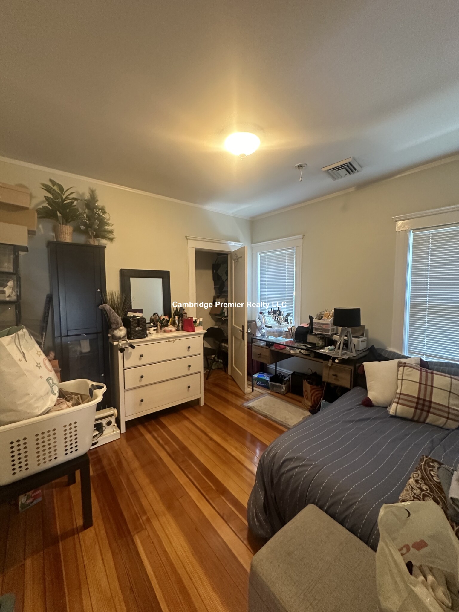 399 School St, Watertown