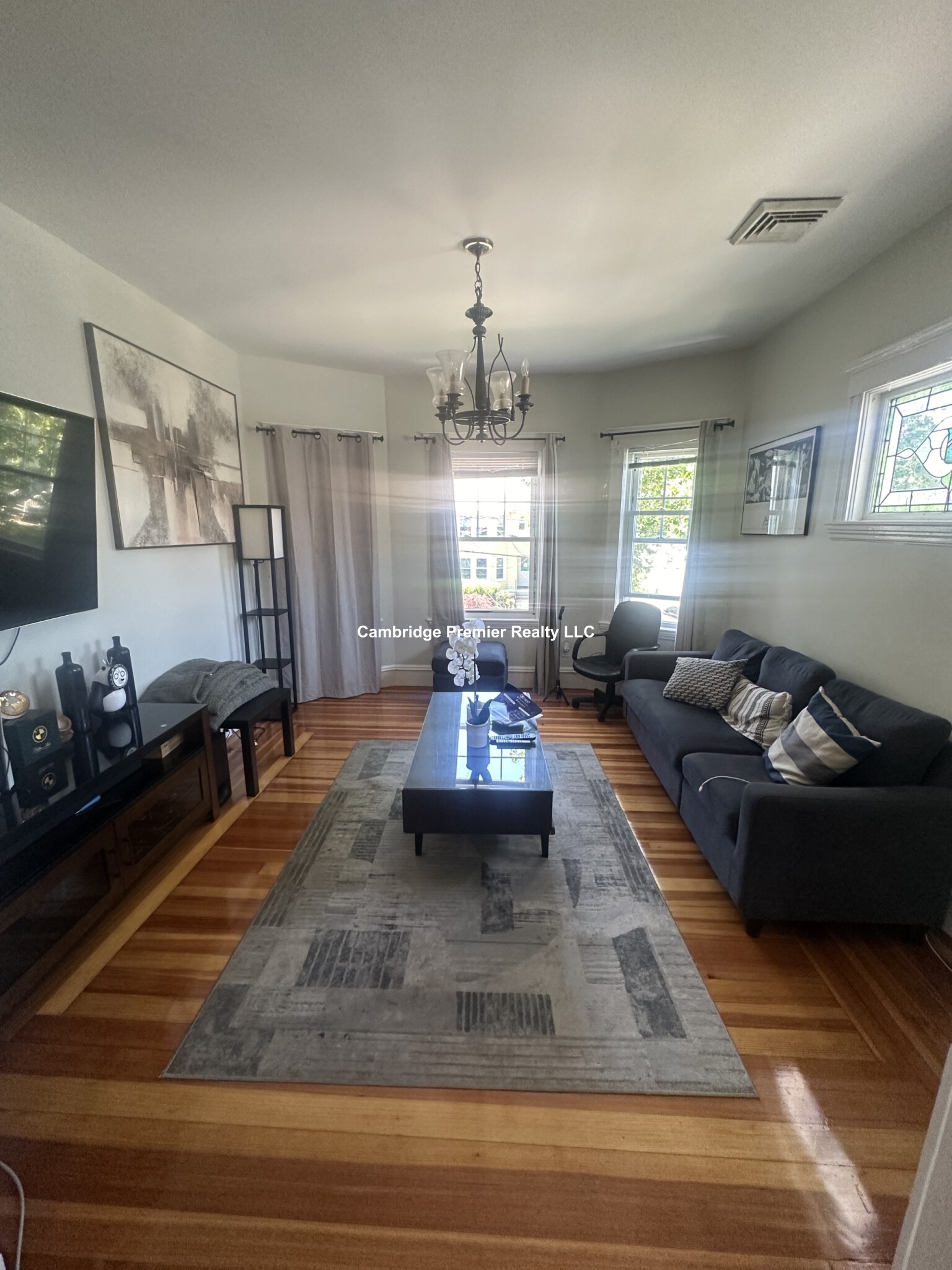 399 School St, Watertown