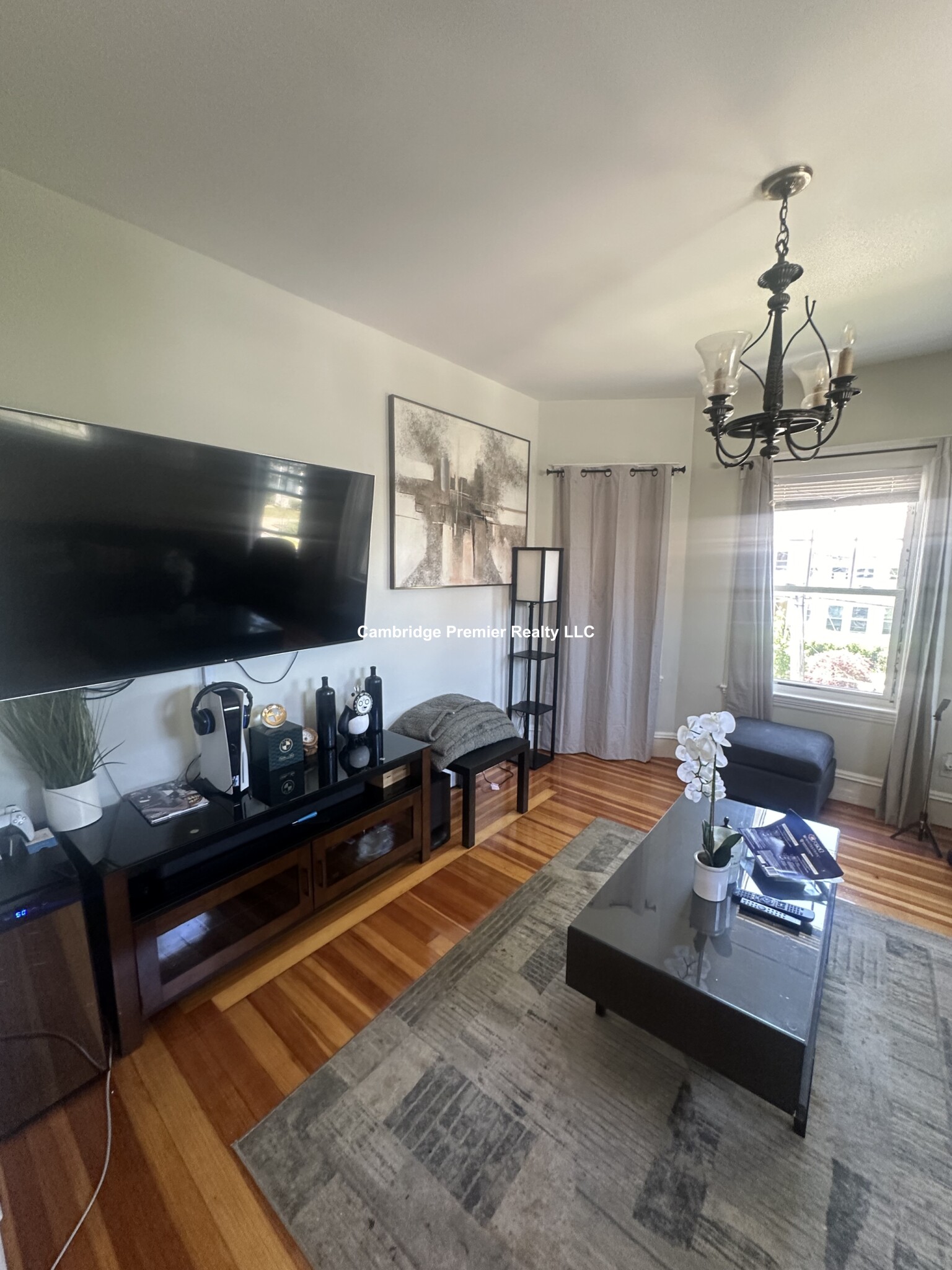 399 School St, Watertown