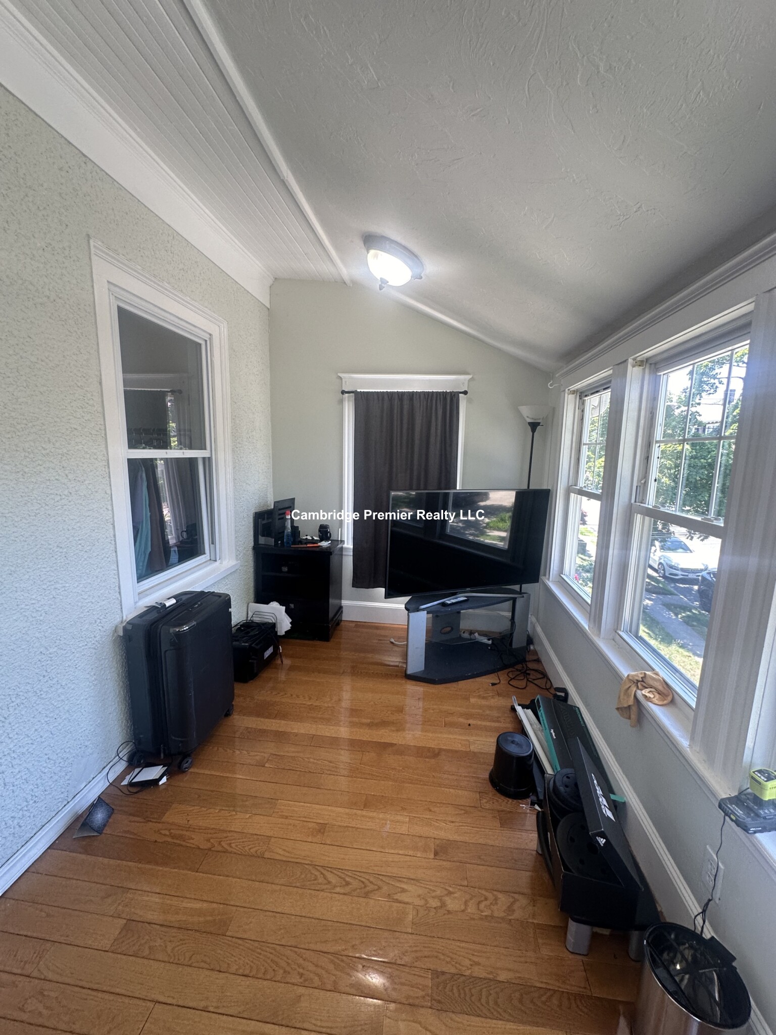 399 School St, Watertown