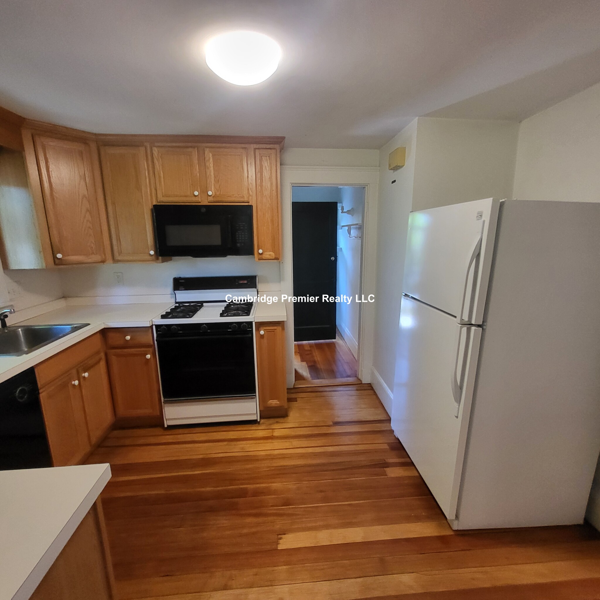 49 Willow St, Belmont