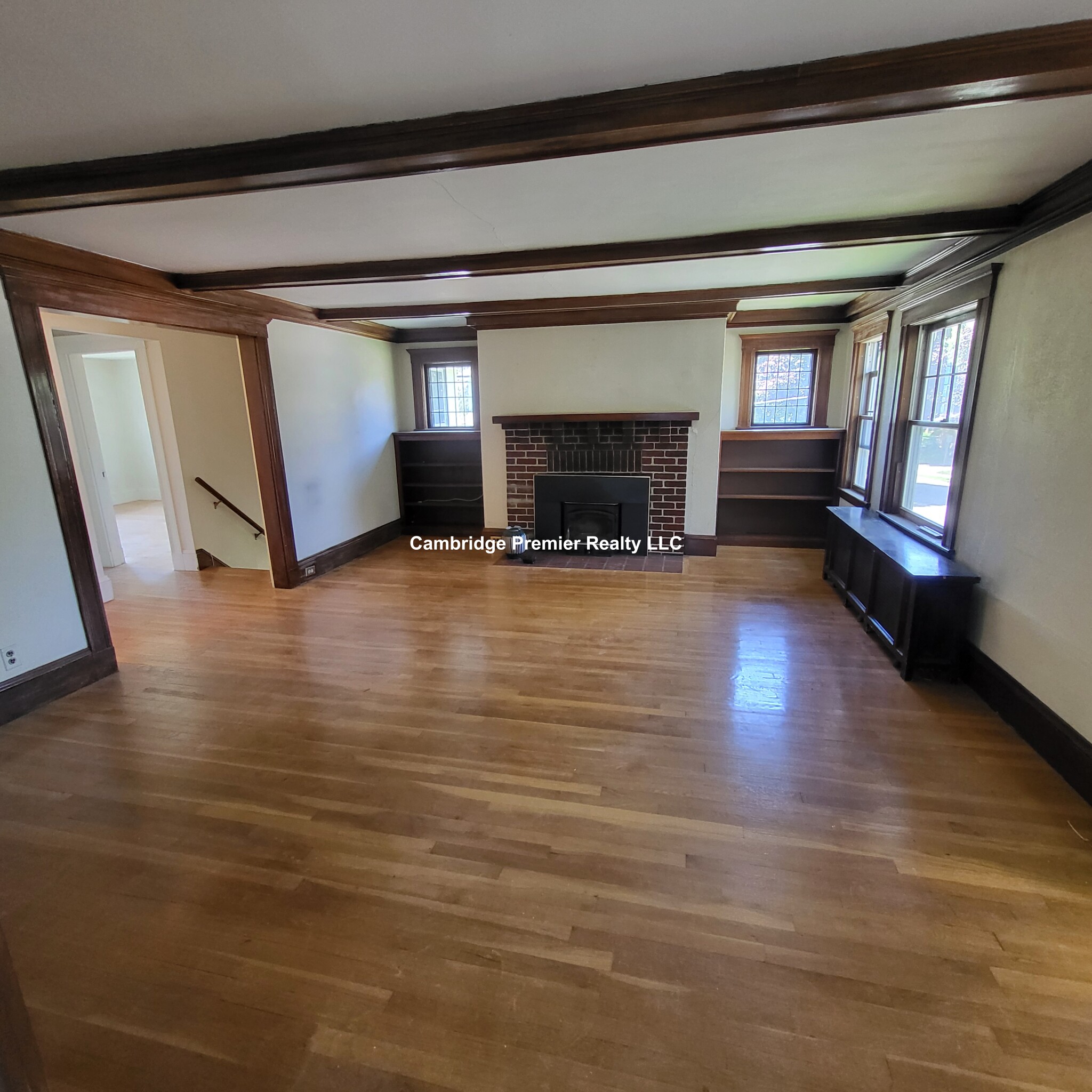 49 Willow St, Belmont