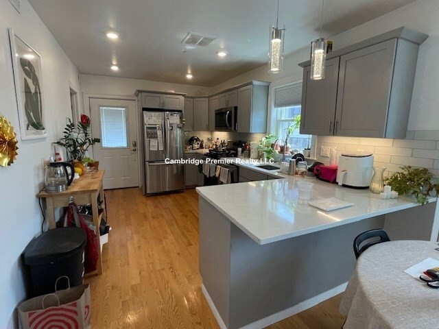 6 Beech St, North Cambridge