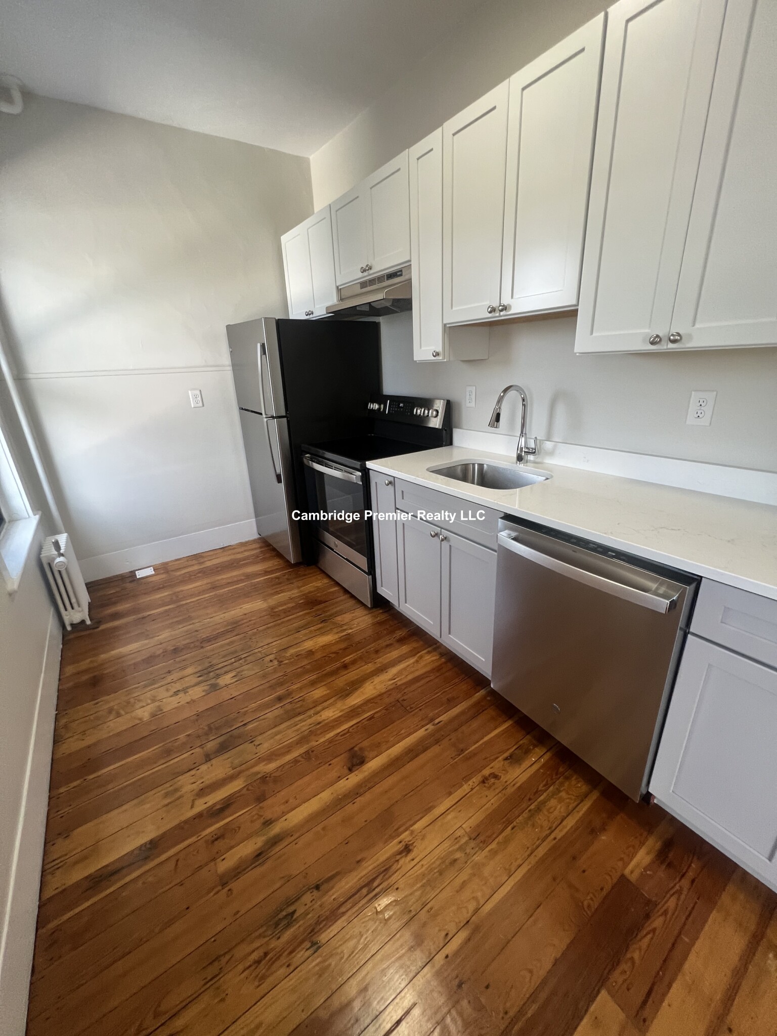 1039 Massachusetts Ave, Harvard Square