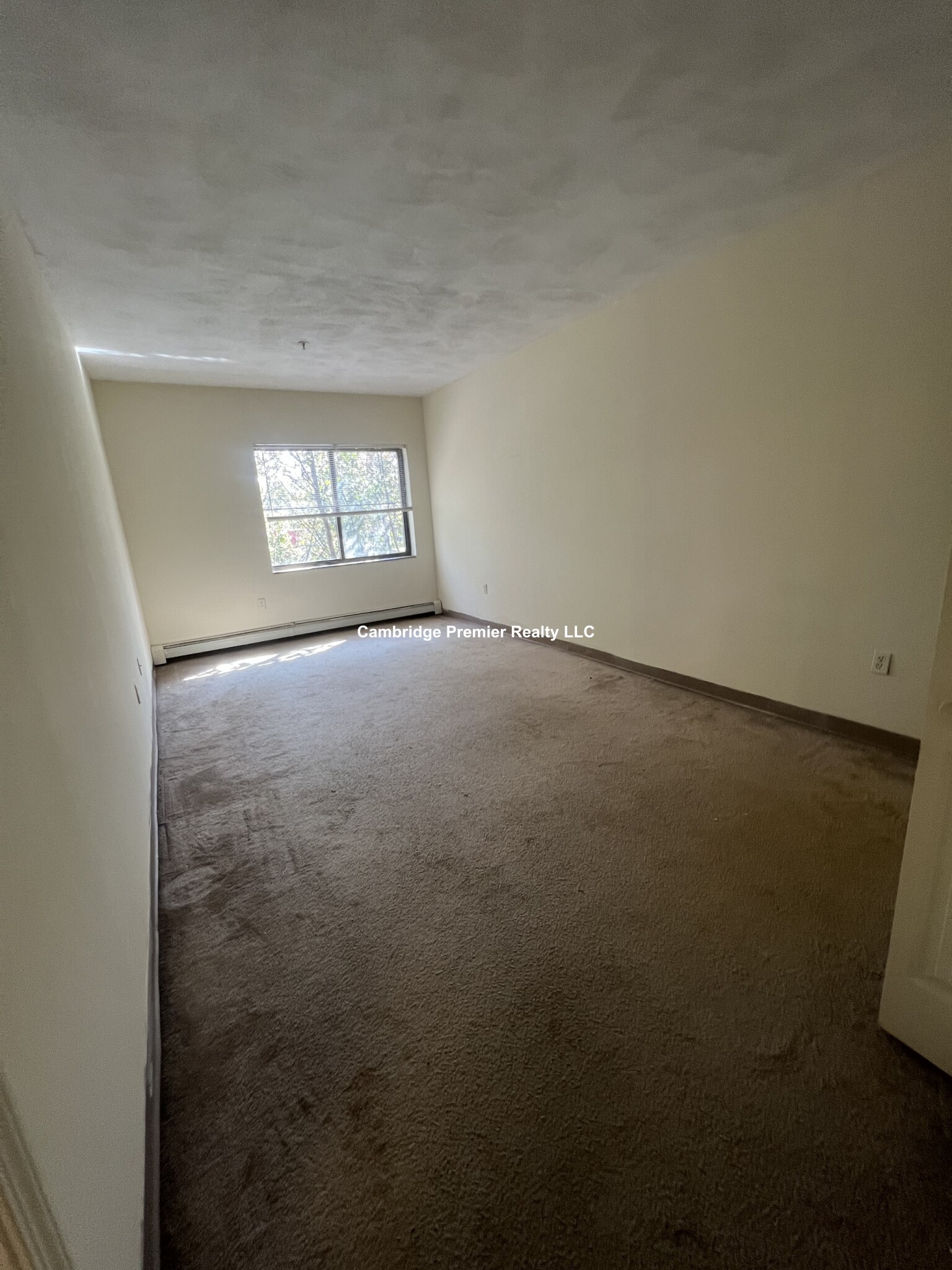 373 Highland Ave, Powder House Square