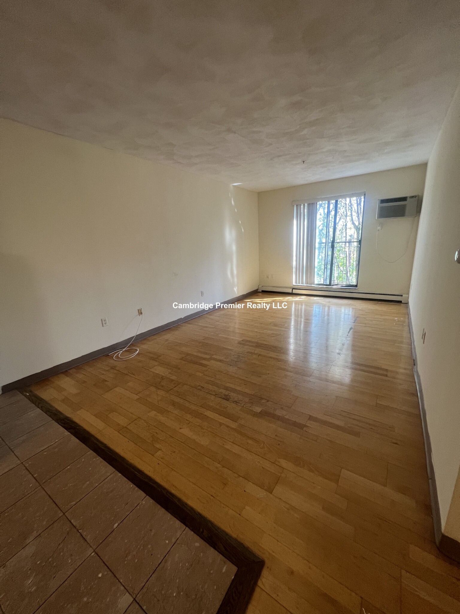 373 Highland Ave, Powder House Square