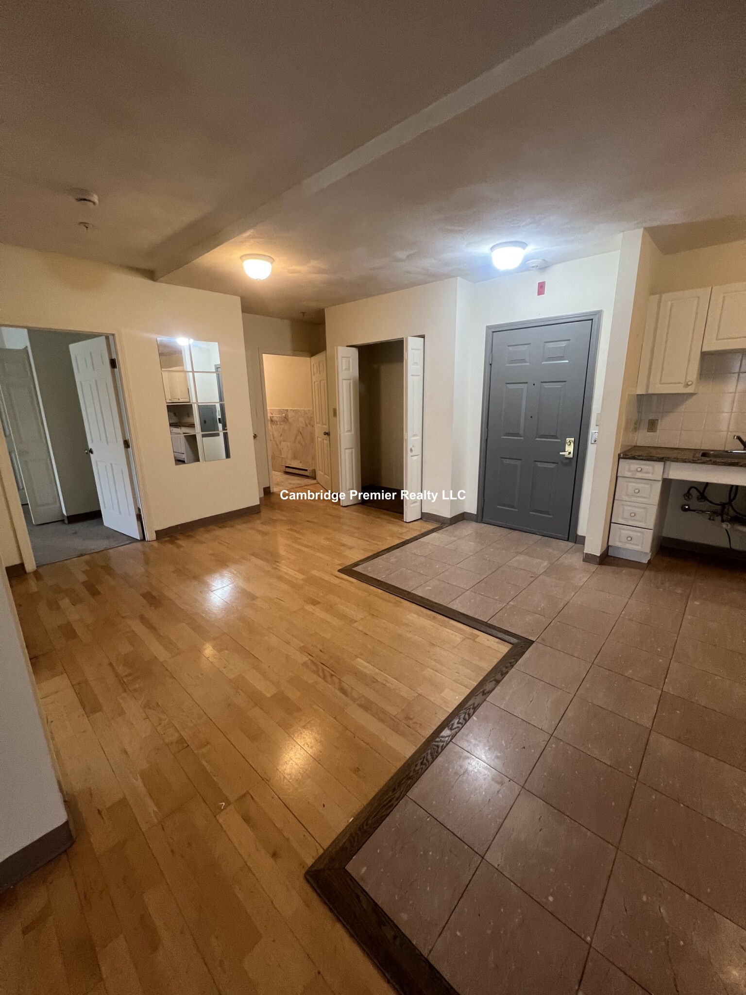 373 Highland Ave, Powder House Square