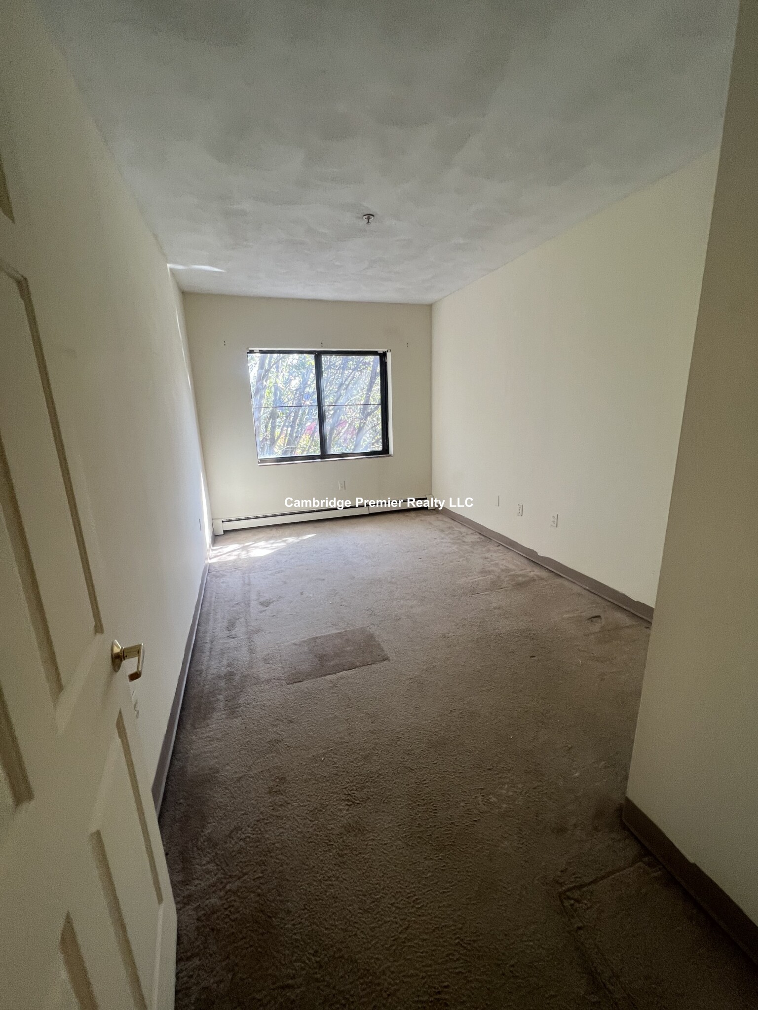 373 Highland Ave, Powder House Square