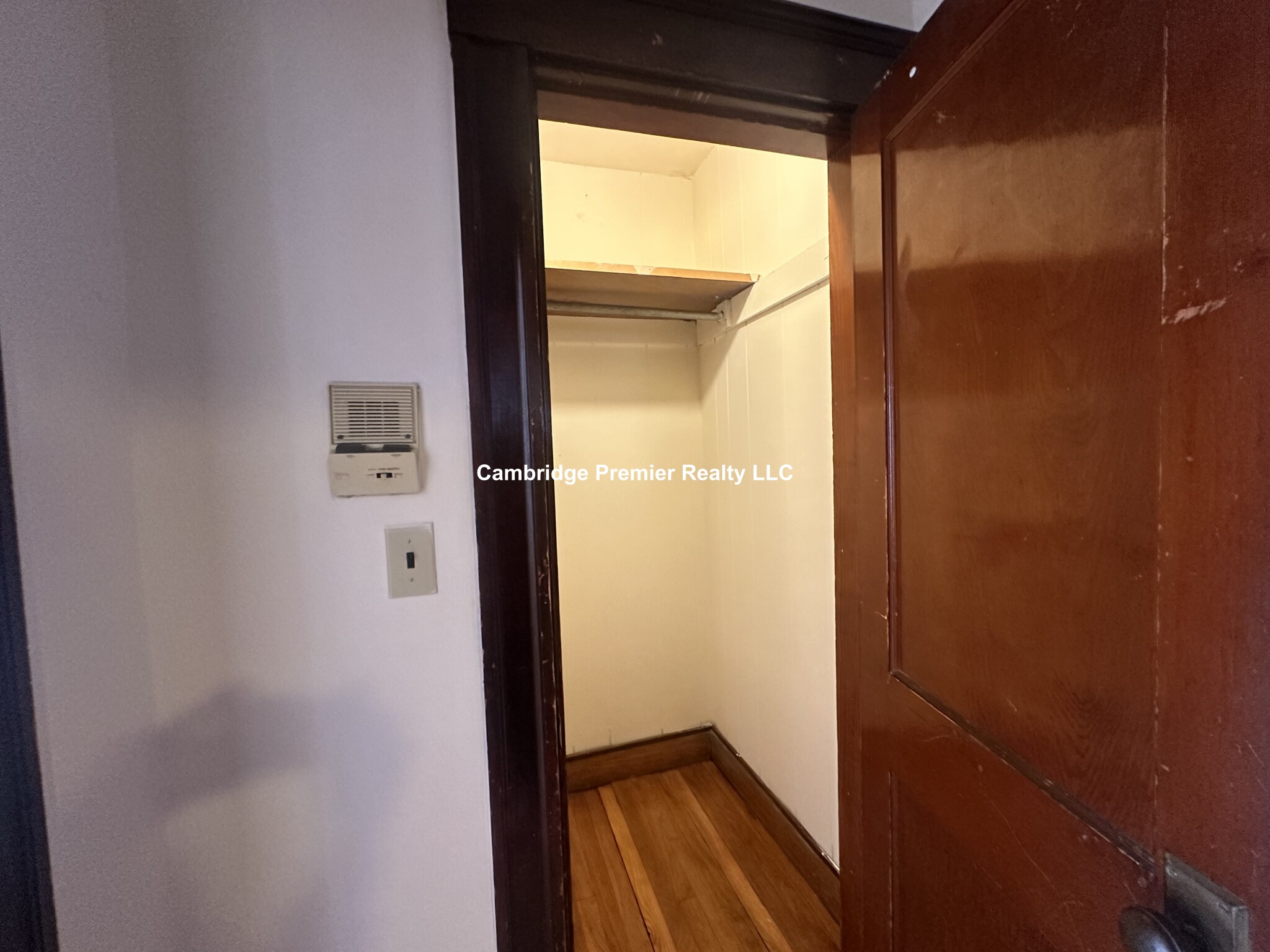 56 Derby St, Somerville