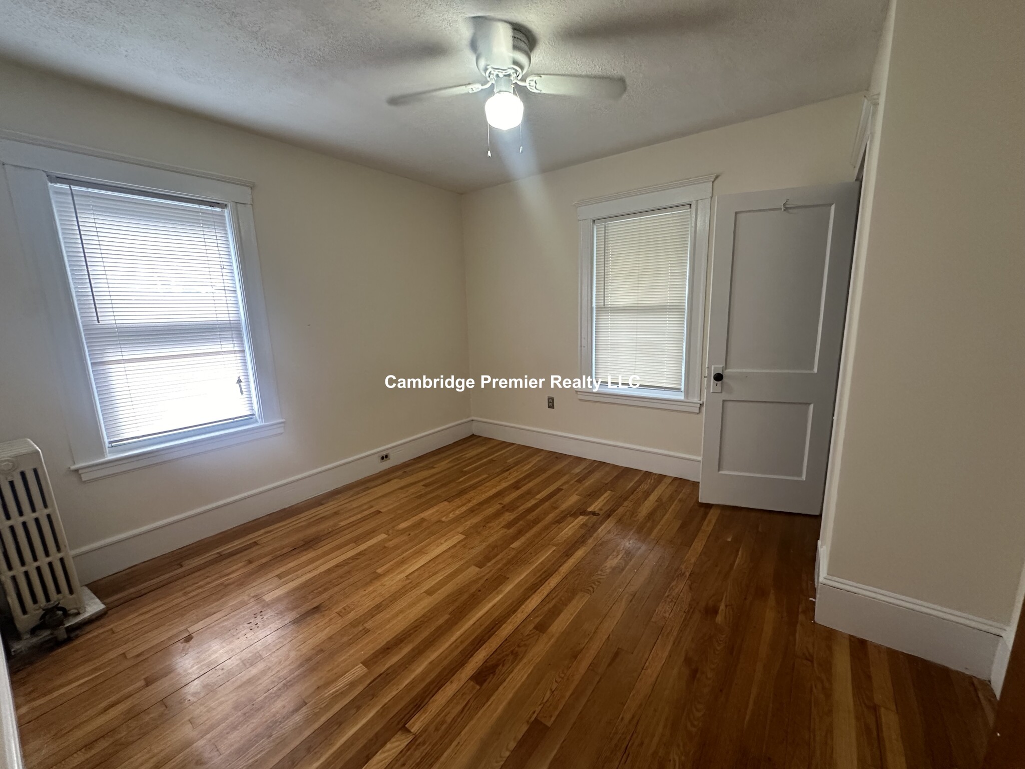 56 Derby St, Somerville